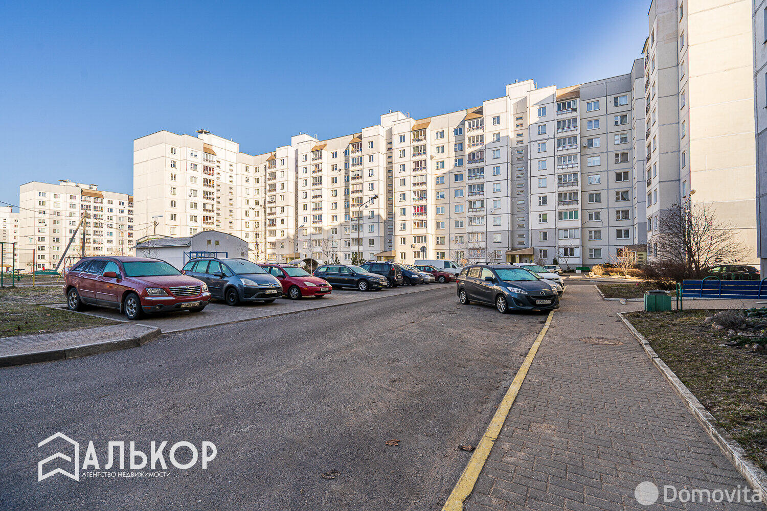 Продажа 3-комнатной квартиры в Минске, ул. Аладовых, д. 17, 105000 USD, код: 1102636 - фото 2