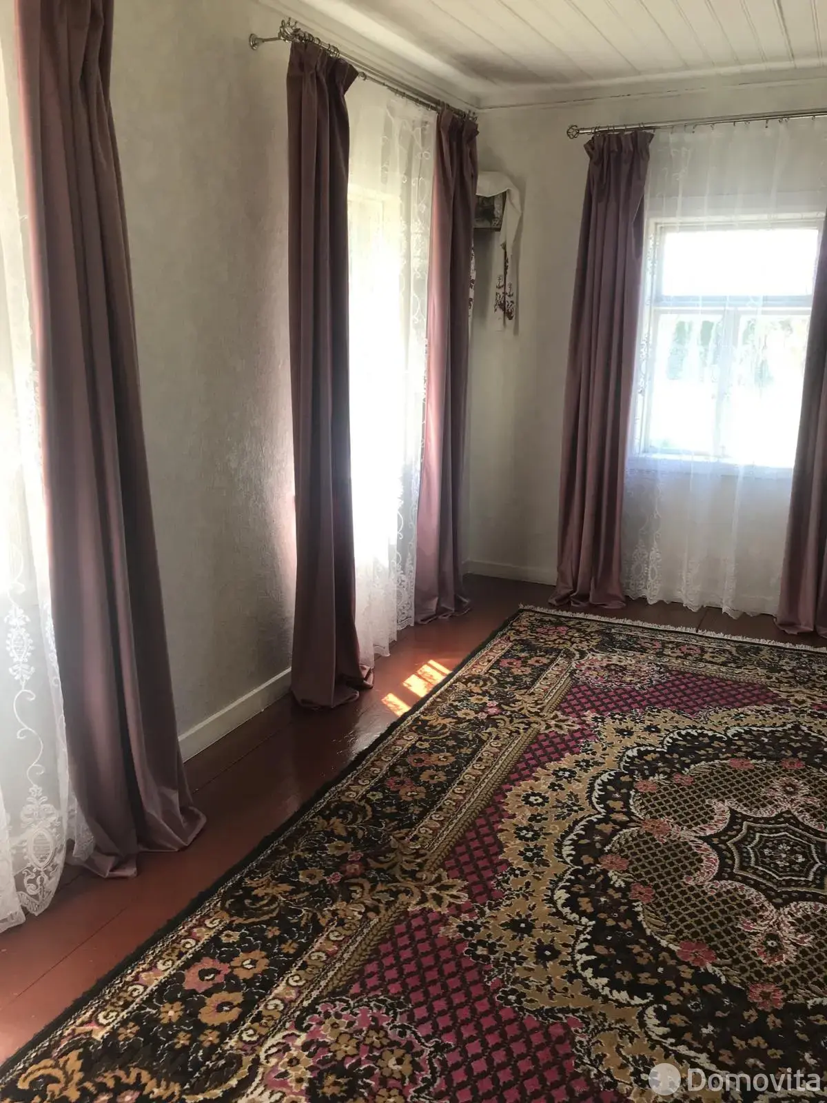 коттедж, Пытань, 