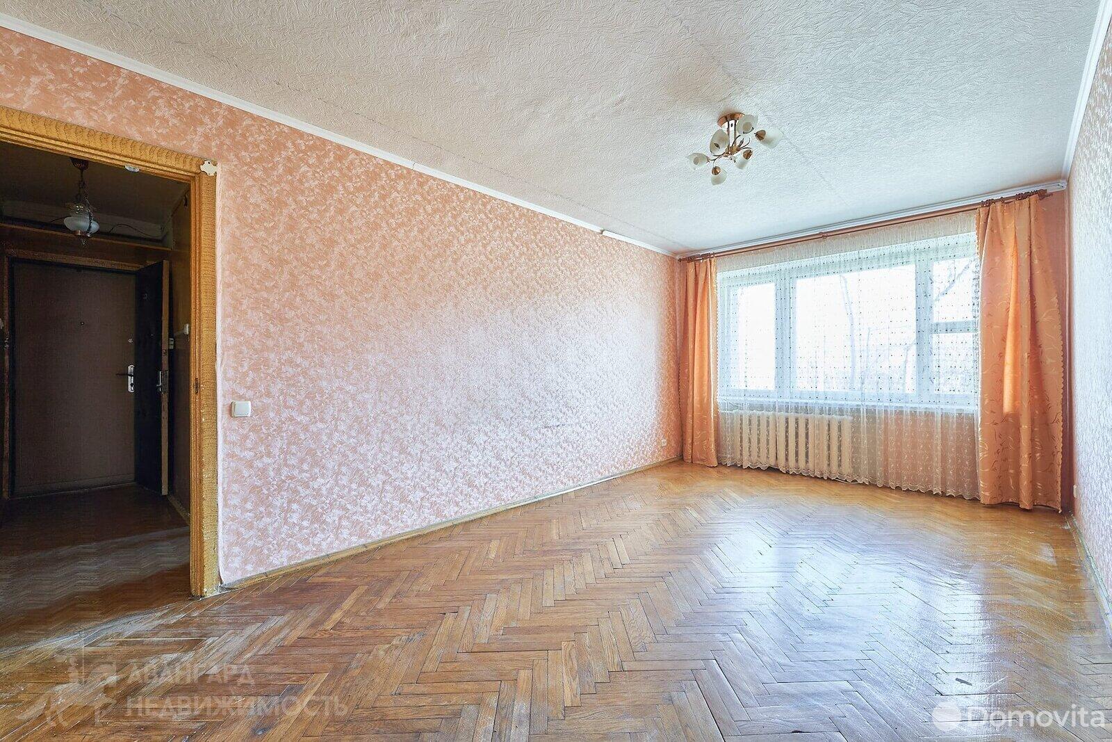 Продажа 2-комнатной квартиры в Минске, пер. Багратиона 2-й, д. 34, 62000 USD, код: 984409 - фото 2