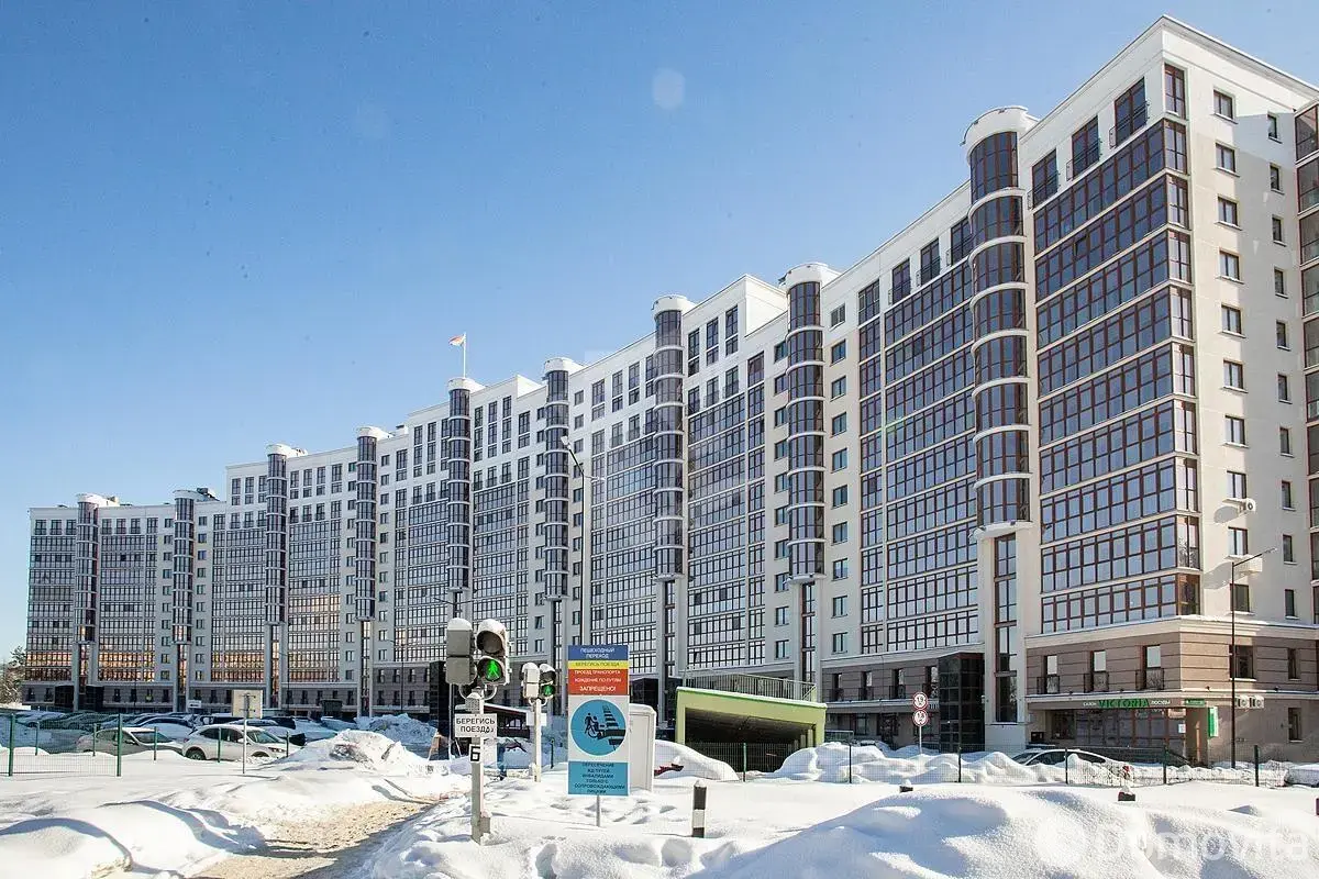 Помещение под сферу услуг в Минске, пр-т Независимости, д. 88, код 3798 - фото 1