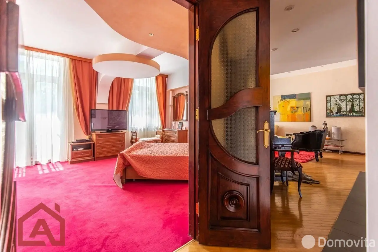 Снять 4-комнатную квартиру в Минске, ул. Красная, д. 22, 1200USD, код 146197 - фото 25