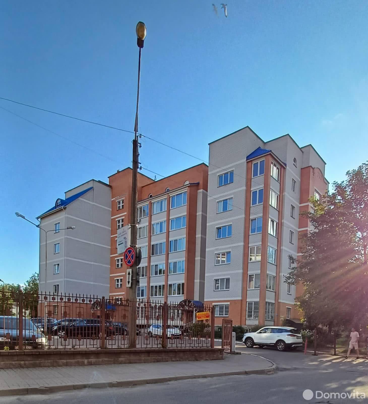 Купить 2-комнатную квартиру в Витебске, ул. Шрадера, д. 3, 75000 USD, код: 1016502 - фото 1