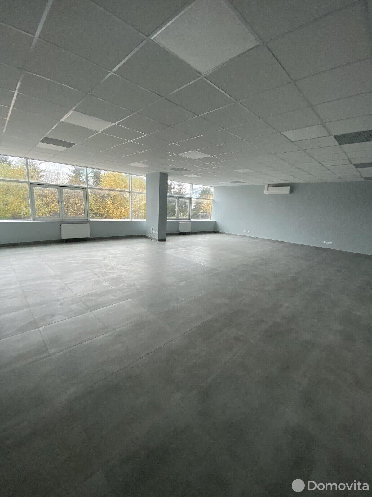 Купить помещение под сферу услуг в Минске, ул. Хмаринская, д. 2 - фото 18