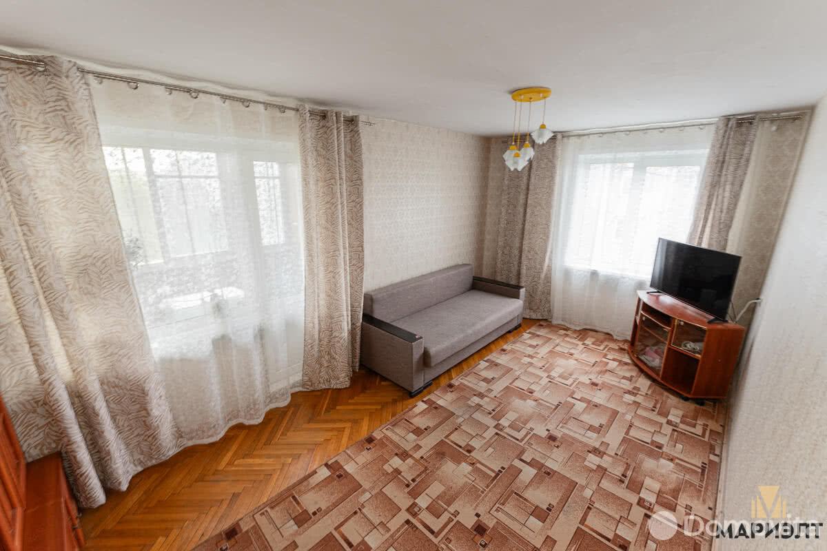 Купить 2-комнатную квартиру в Минске, пер. Корженевского, д. 22, 66500 USD, код: 1000147 - фото 1