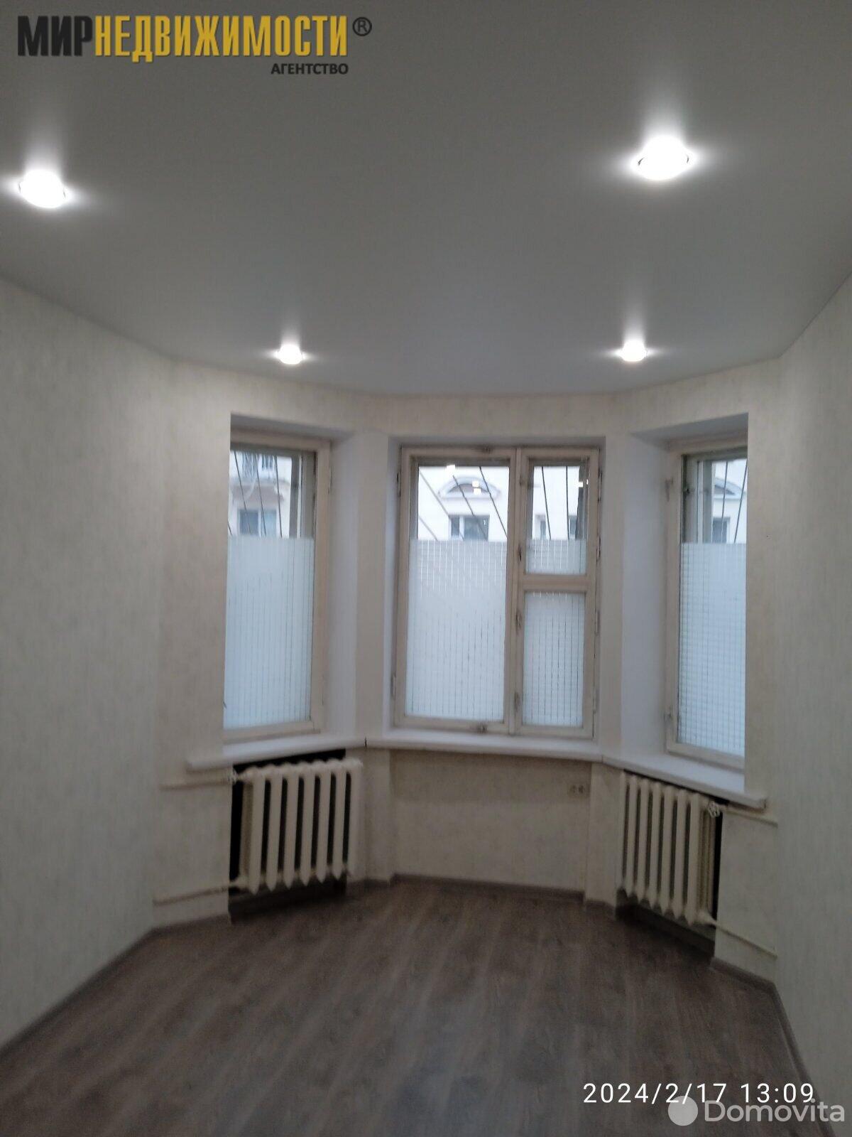 Продажа 3-комнатной квартиры в Минске, ул. Жилуновича, д. 24, 68000 USD, код: 976088 - фото 1
