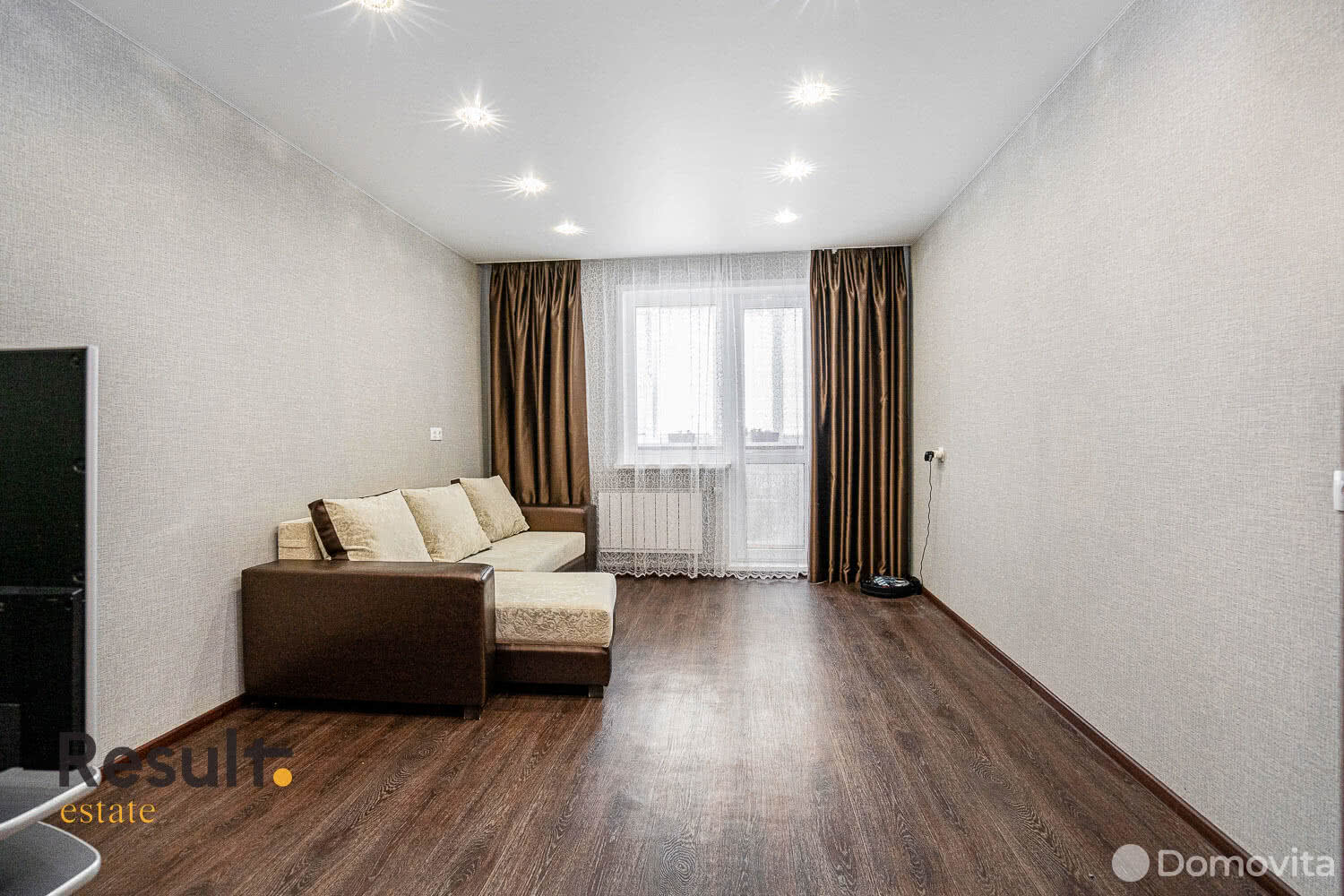 Купить 2-комнатную квартиру в Минске, ул. Алеся Гаруна, д. 8, 88000 USD, код: 992773 - фото 1