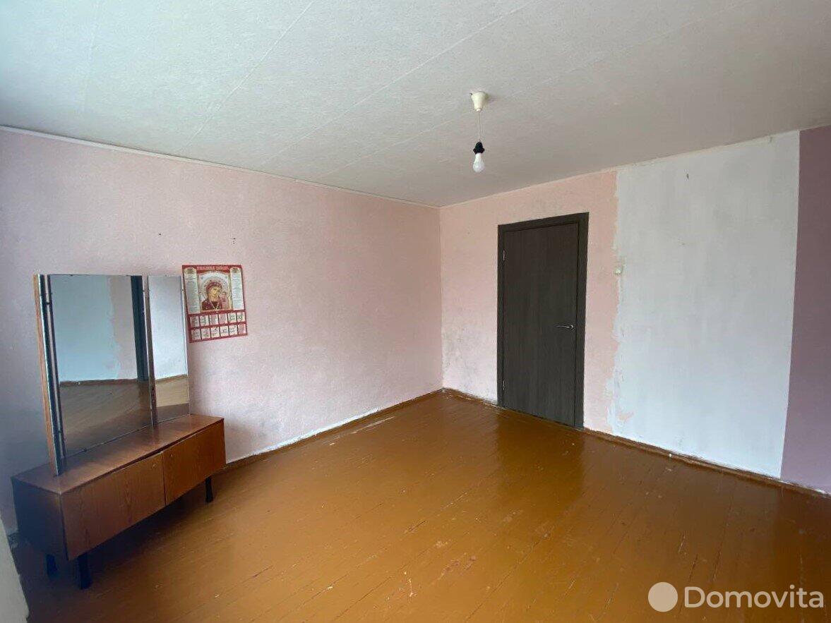 Продажа 3-комнатной квартиры в Сосновом Боре, д. 2, 34900 USD, код: 929535 - фото 6