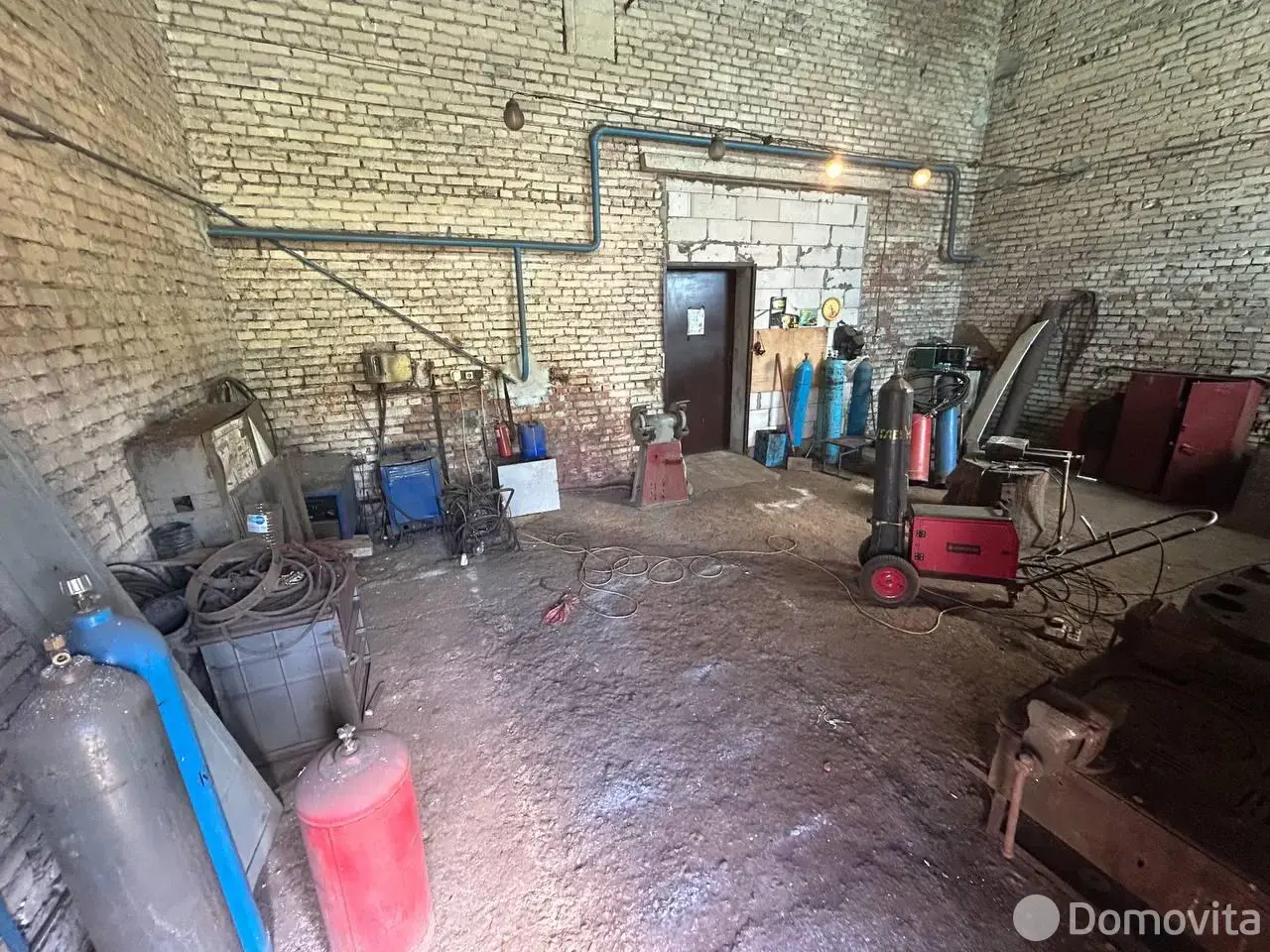 офис, Орешники, 