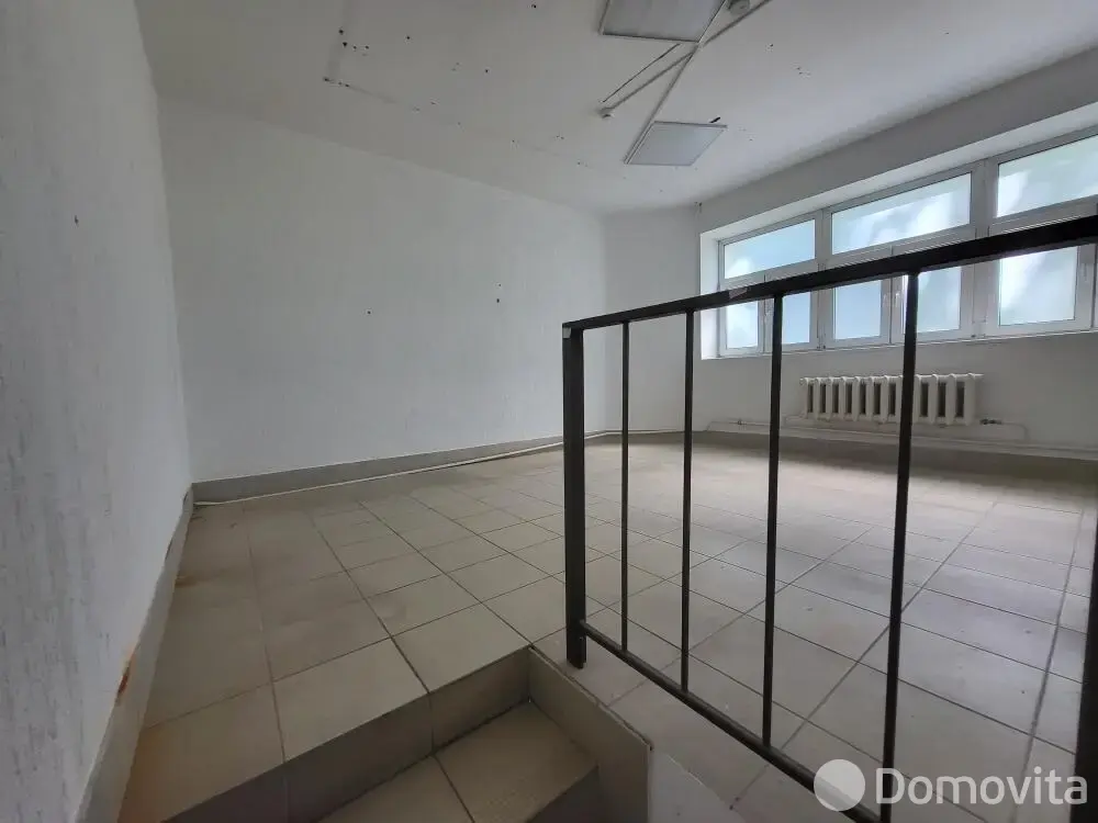 Снять торговое помещение на пр-т Строителей, д. 8/3 в Витебске, 4406BYN, код 967179 - фото 8