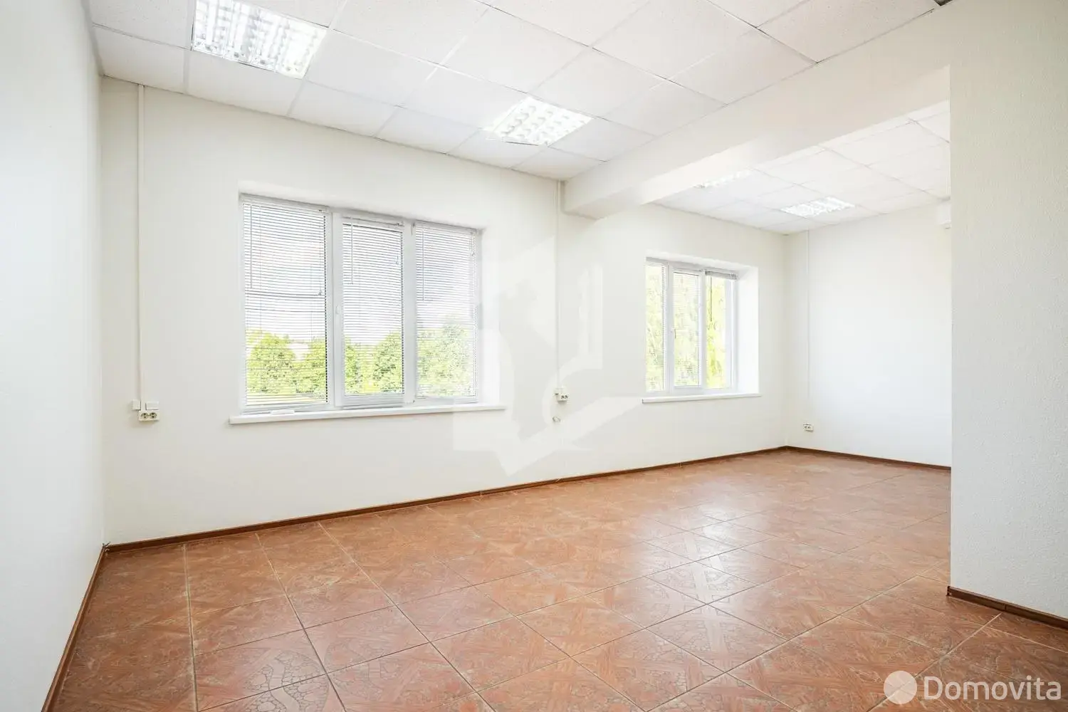 офис, Минск, ул. Бегомльская, д. 21, стоимость аренды 3 979 р./мес.