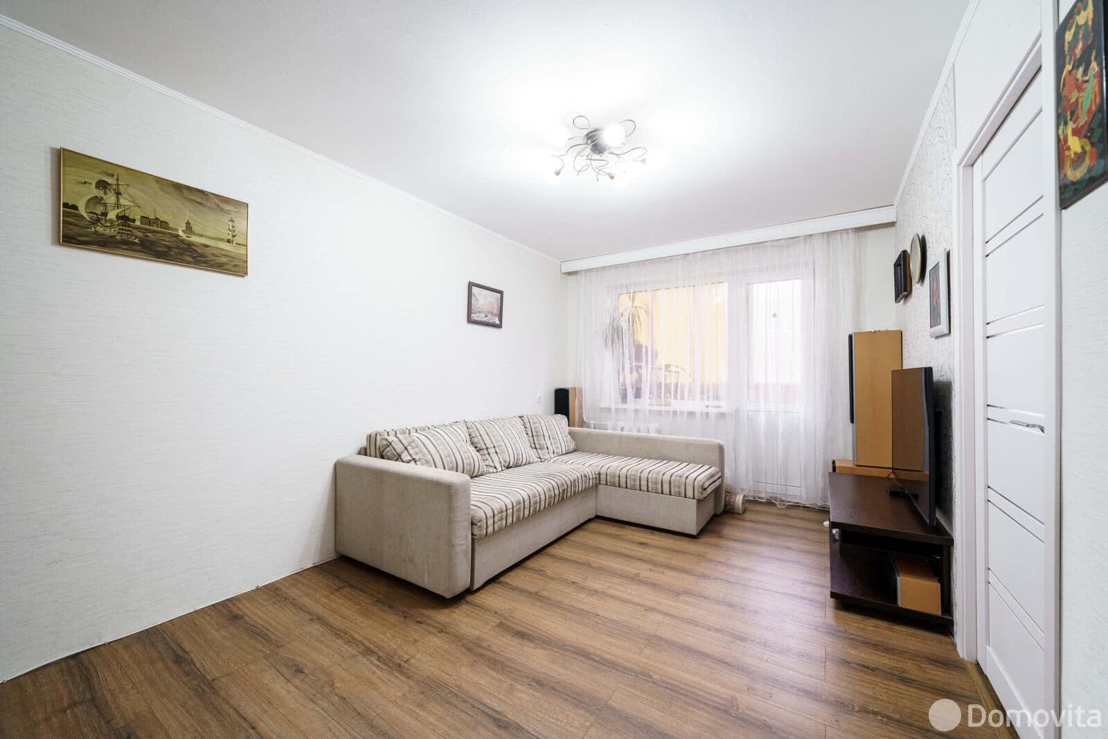 Купить 3-комнатную квартиру в Минске, ул. Уборевича, д. 136, 70000 USD, код: 859511 - фото 2