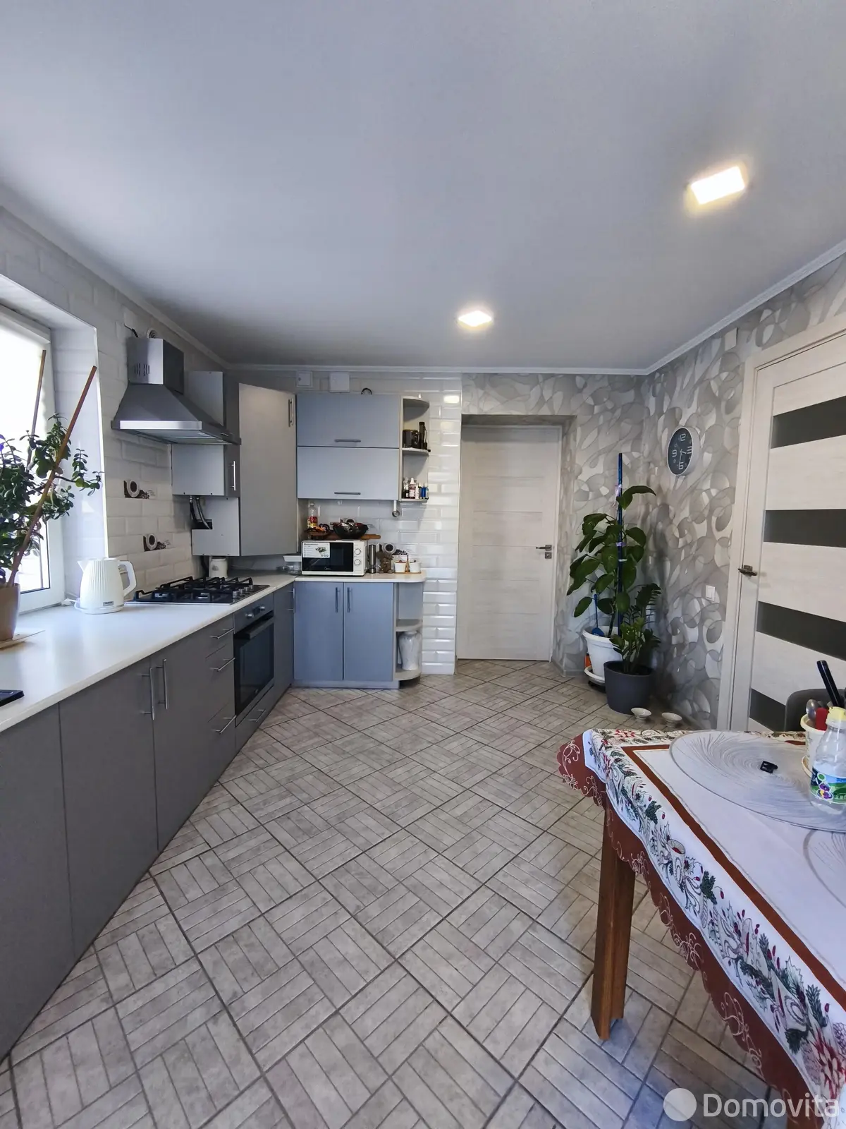 продажа коттеджа, Дзержинск, ул. Марата Казея, д. 9