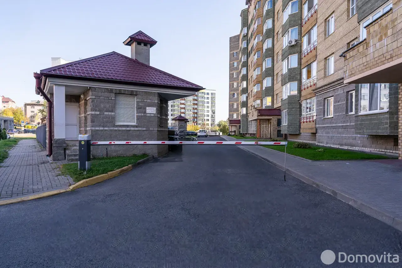 Снять 3-комнатную квартиру в Минске, ул. Немига, д. 42, 799USD, код 147805 - фото 29