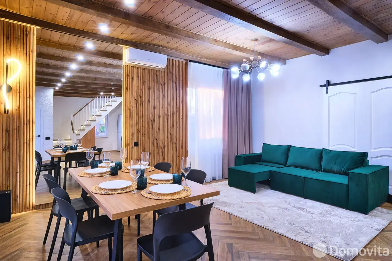 коттедж, Гущицы, ул. Центральная, д. 31А без посредников