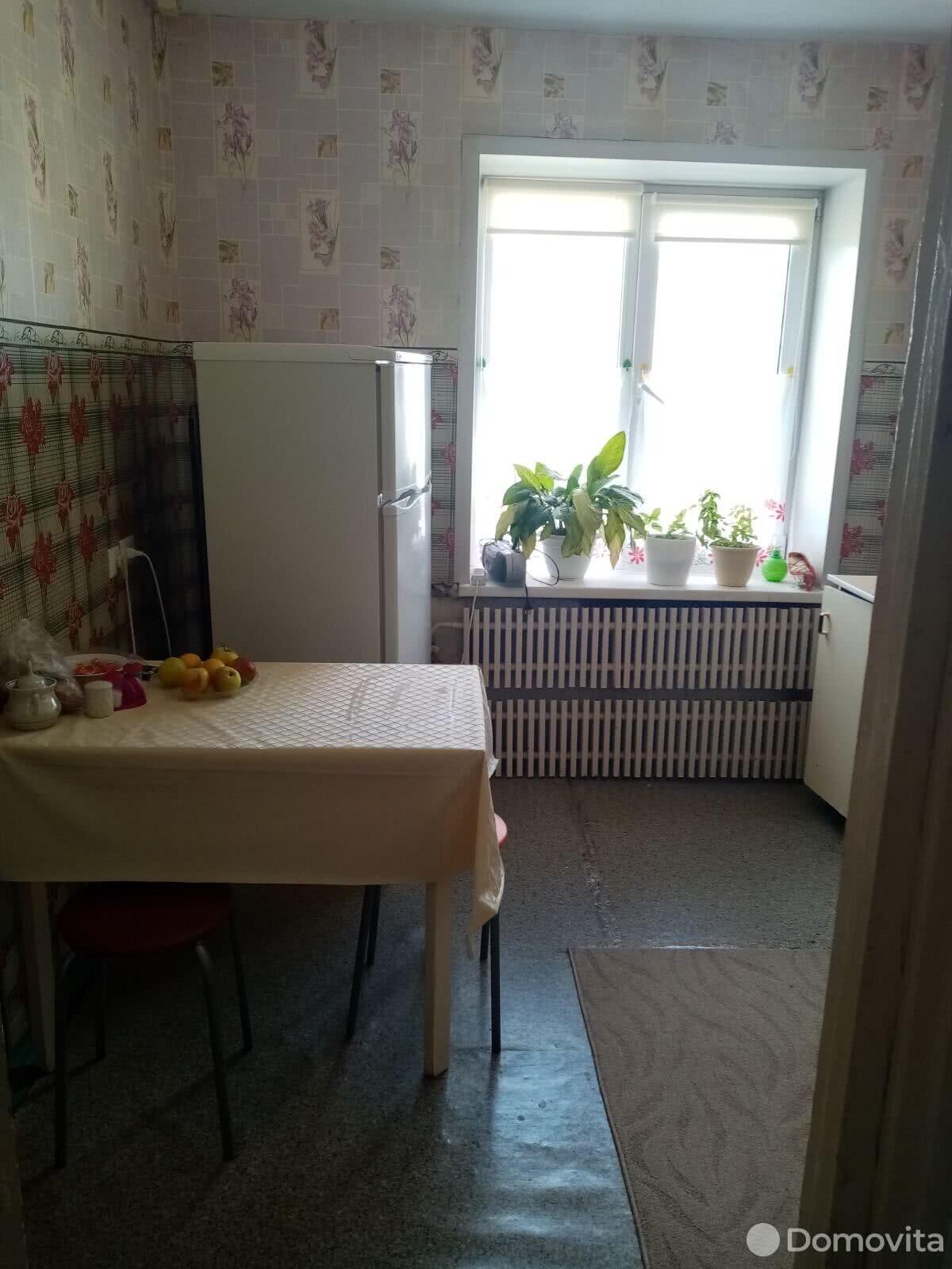 Продажа 3-комнатной квартиры в Бабиничах, ул. Молодёжная, д. 25, 23500 USD, код: 1016763 - фото 3