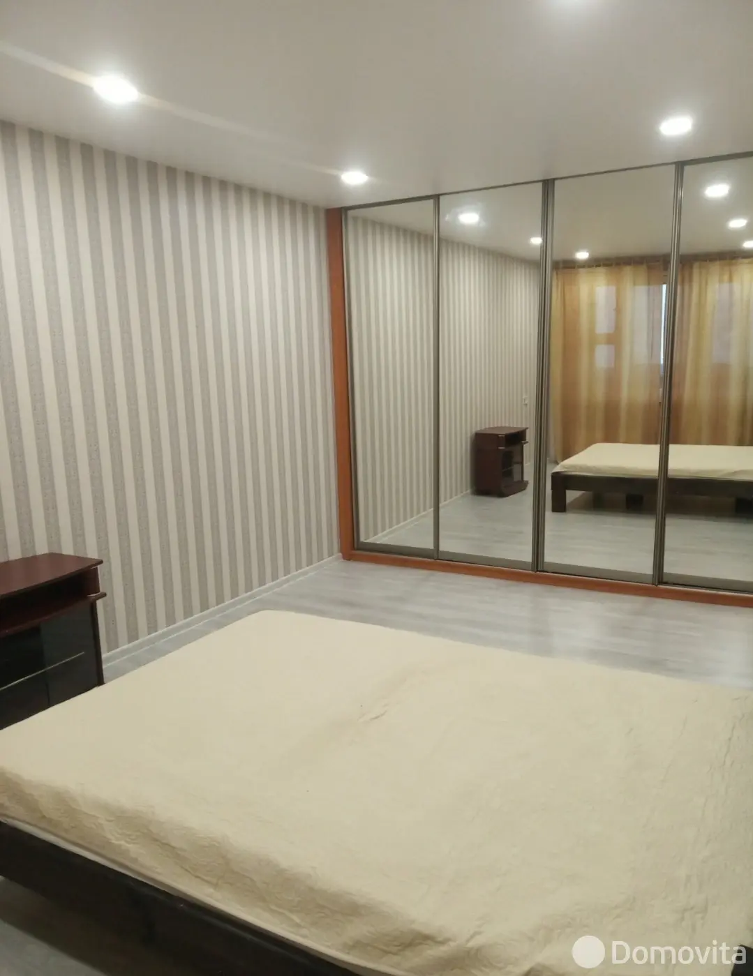 квартира, Минск, ул. Якуба Коласа, д. 15, стоимость аренды 1 013 р./мес.