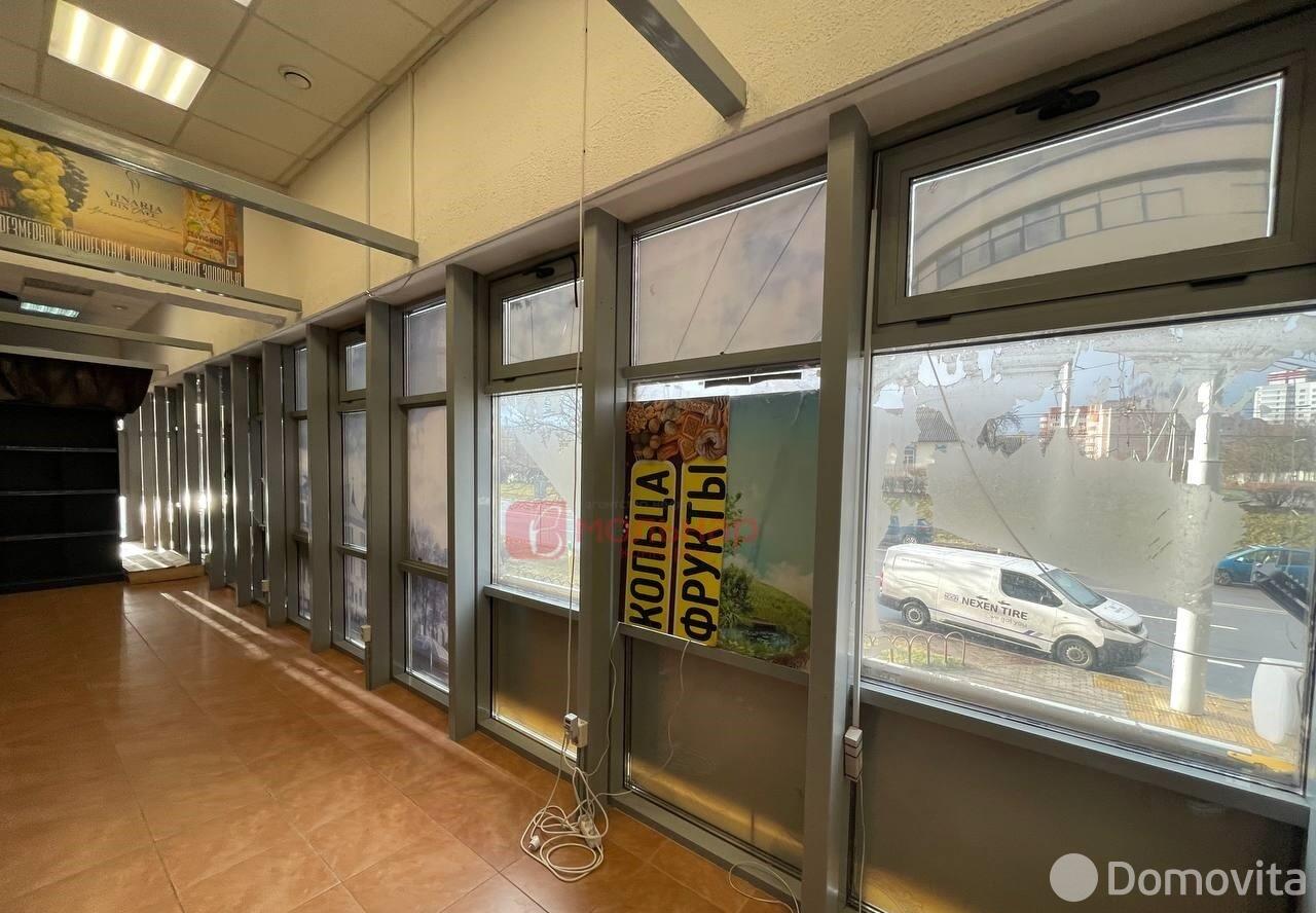 торговый объект, Минск, ул. Пономаренко, д. 34 на ст. метро Спортивная