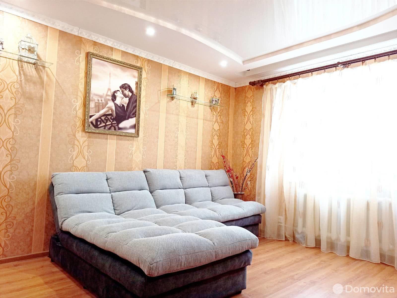 Купить 3-комнатную квартиру в Городке, ул. Комсомольская, д. 21А, 29990 USD, код: 999851 - фото 3