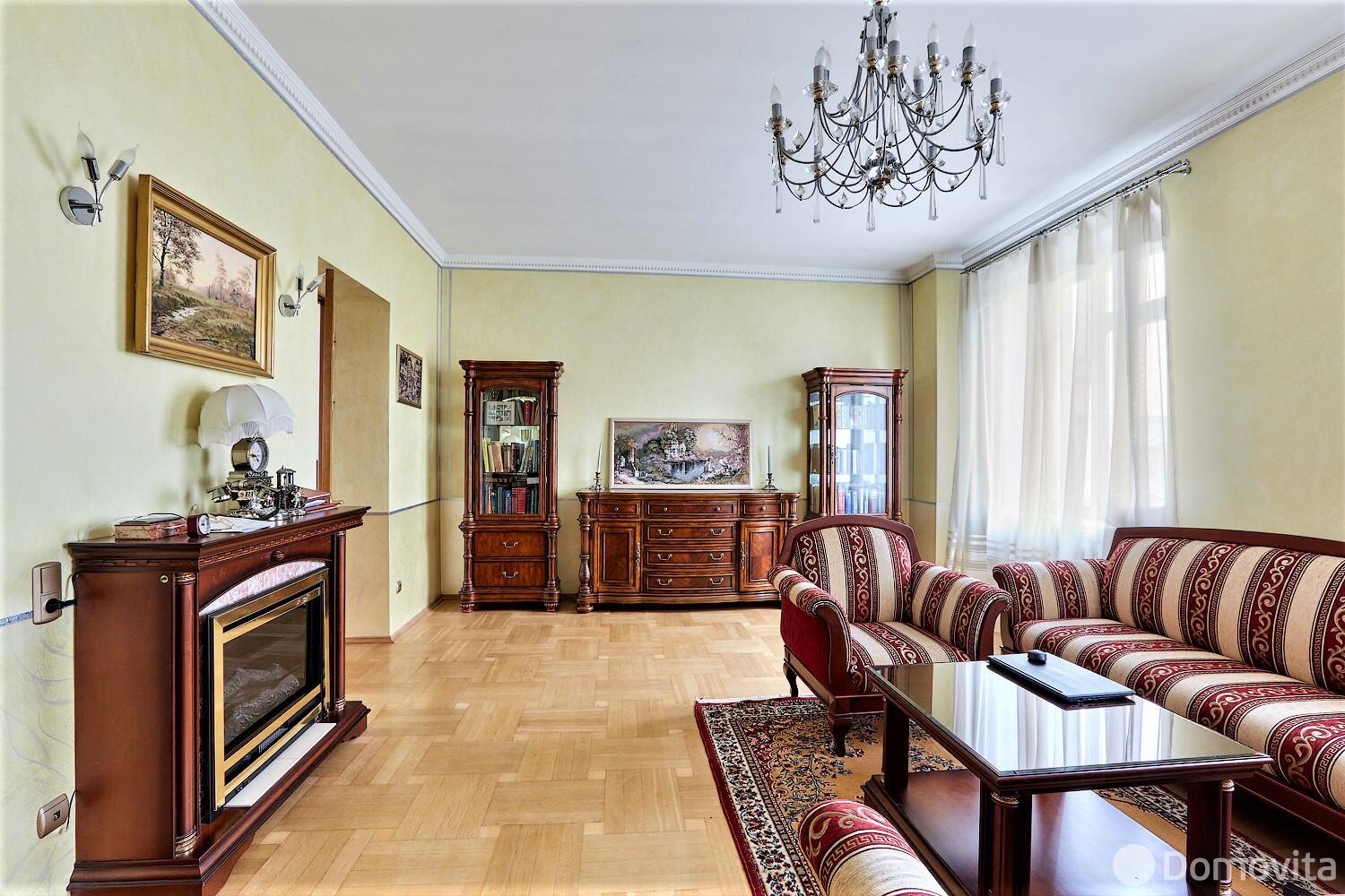 Купить 5-комнатную квартиру в Минске, пр-т Независимости, д. 83, 215000 USD, код: 1108042 - фото 1