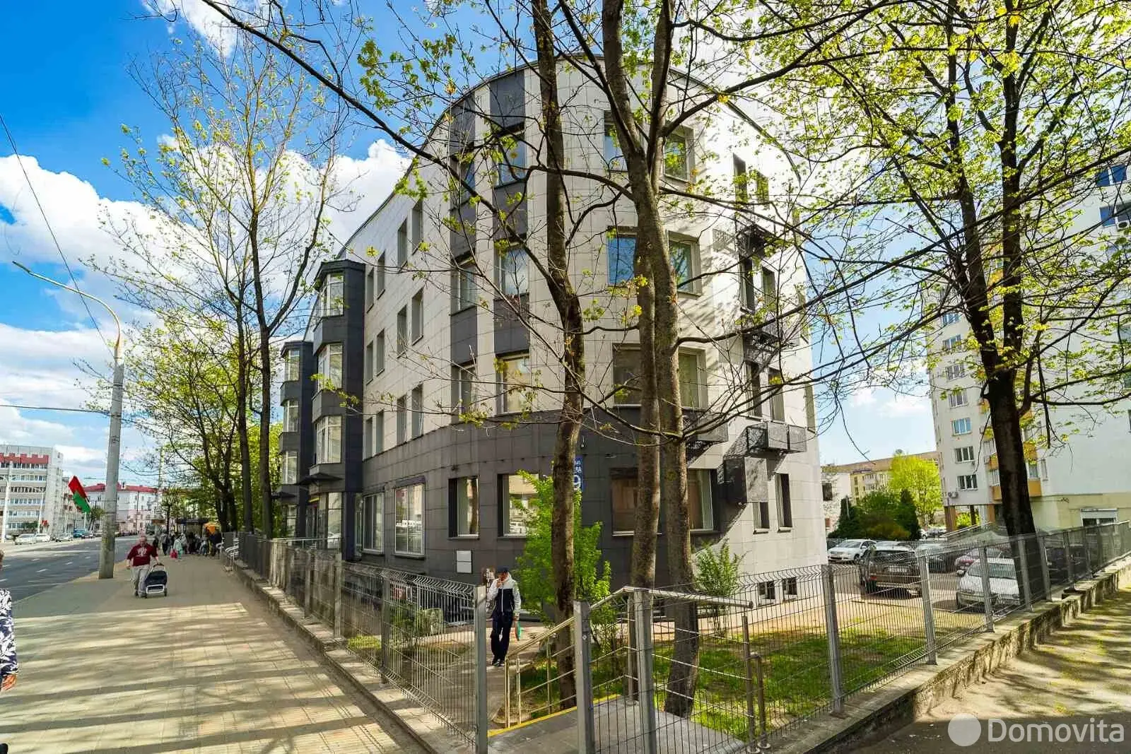 Купить торговое помещение на ул. Сурганова, д. 29 в Минске, 185280USD, код 997679 - фото 1