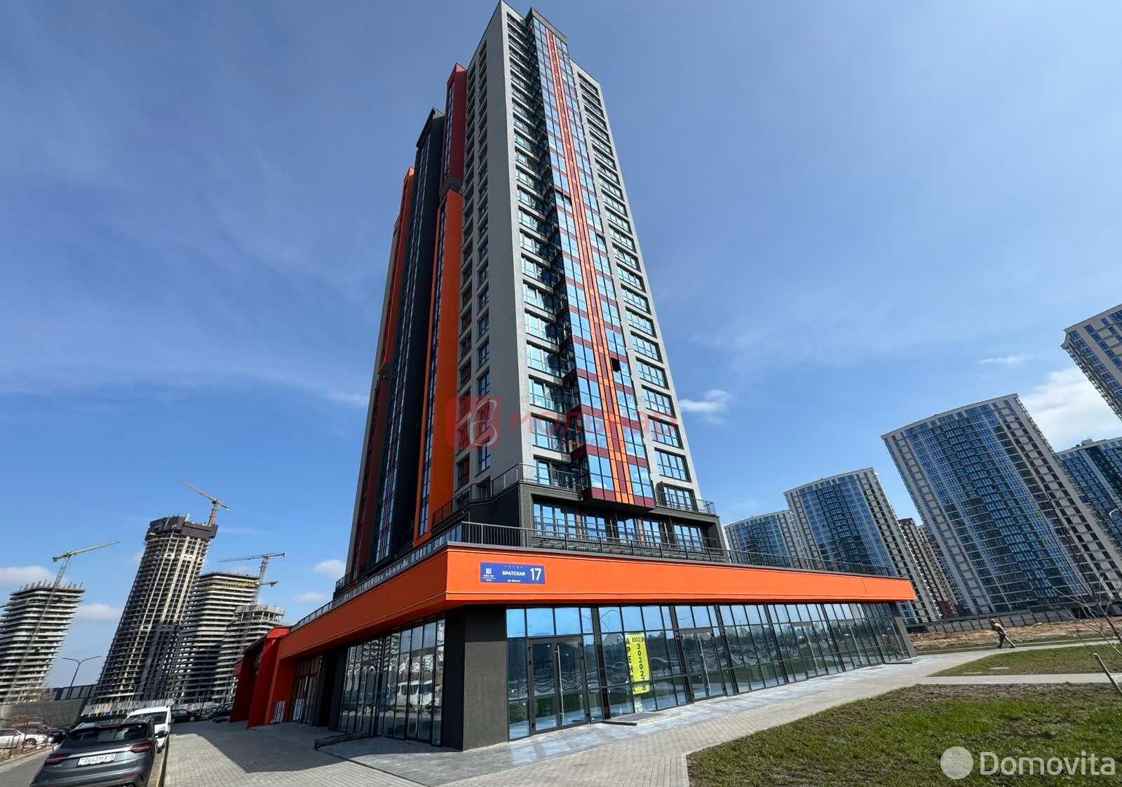 Снять торговую точку на ул. Братская, д. 17 в Минске, 1650EUR, код 966209 - фото 1
