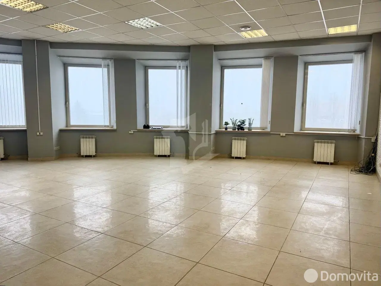 Помещение под сферу услуг в Минске, ул. Домбровская, д. 9, код 3780 - фото 2