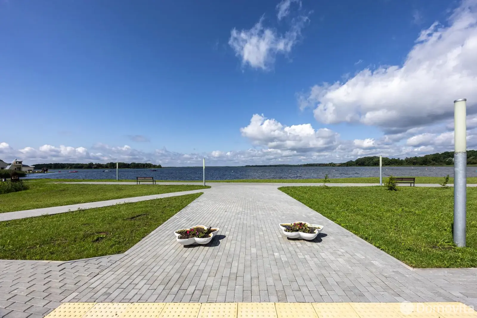 Цена продажи коттеджа, Мядель, ул. Заозерная