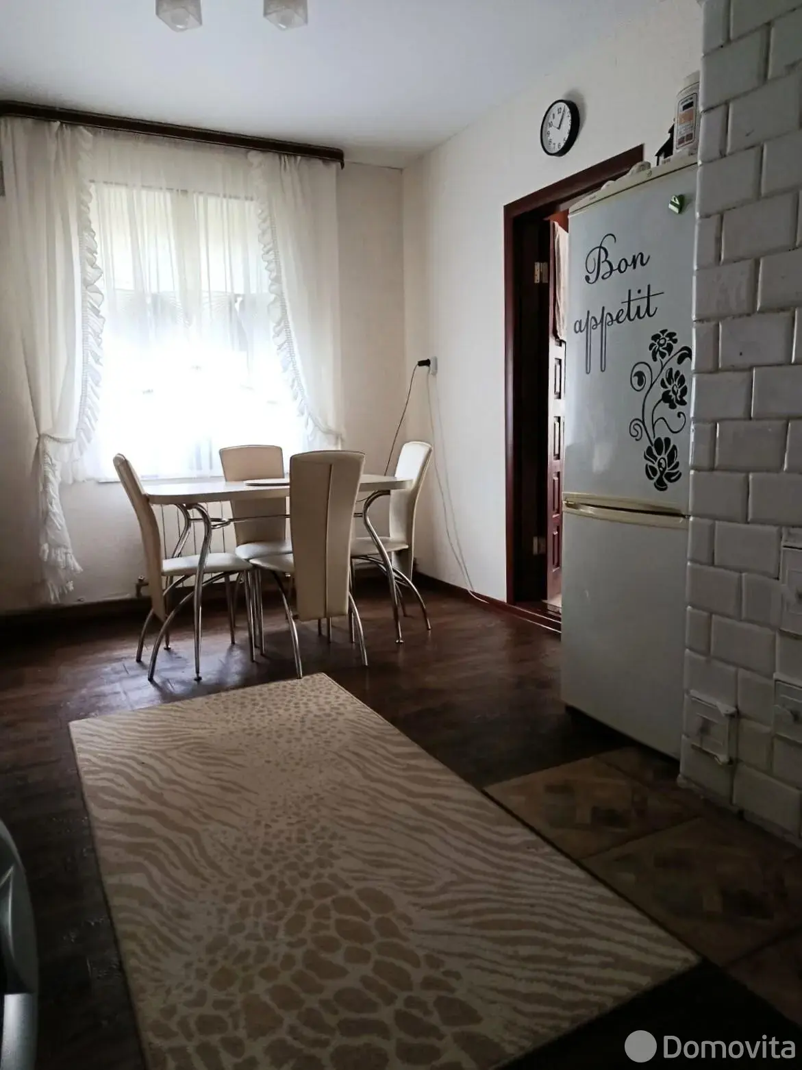 дом, Юратишки, ул. 50 лет БССР 