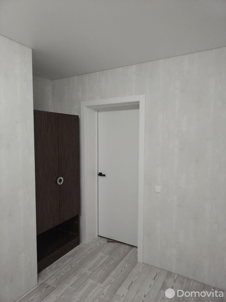Купить 3-комнатную квартиру в Березе, ул. Горького, д. 24, 28000 USD, код: 1020118 - фото 2