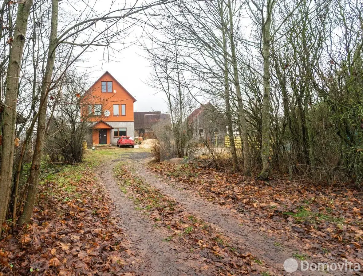 дом, Карпиловка, ул. Центральная 