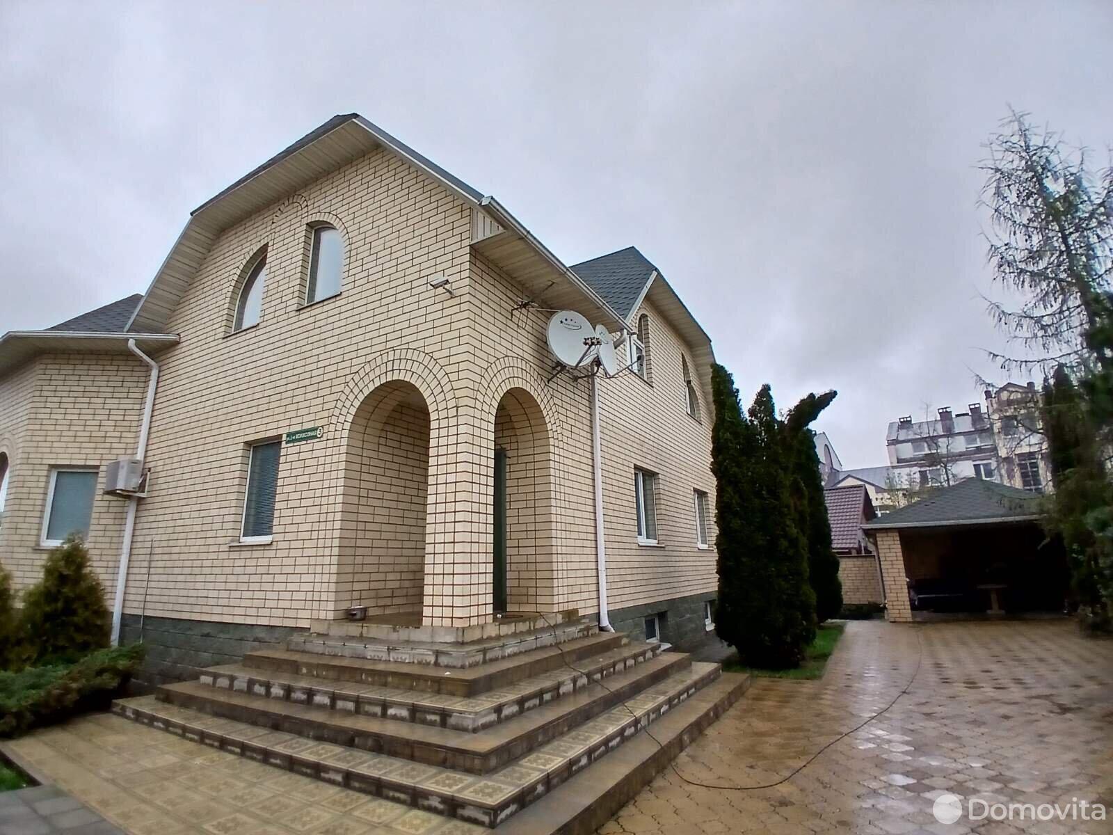 Продать 3-этажный дом в Витебске, Витебская область ул. 1-я Колхозная, 290000USD, код 634749 - фото 1