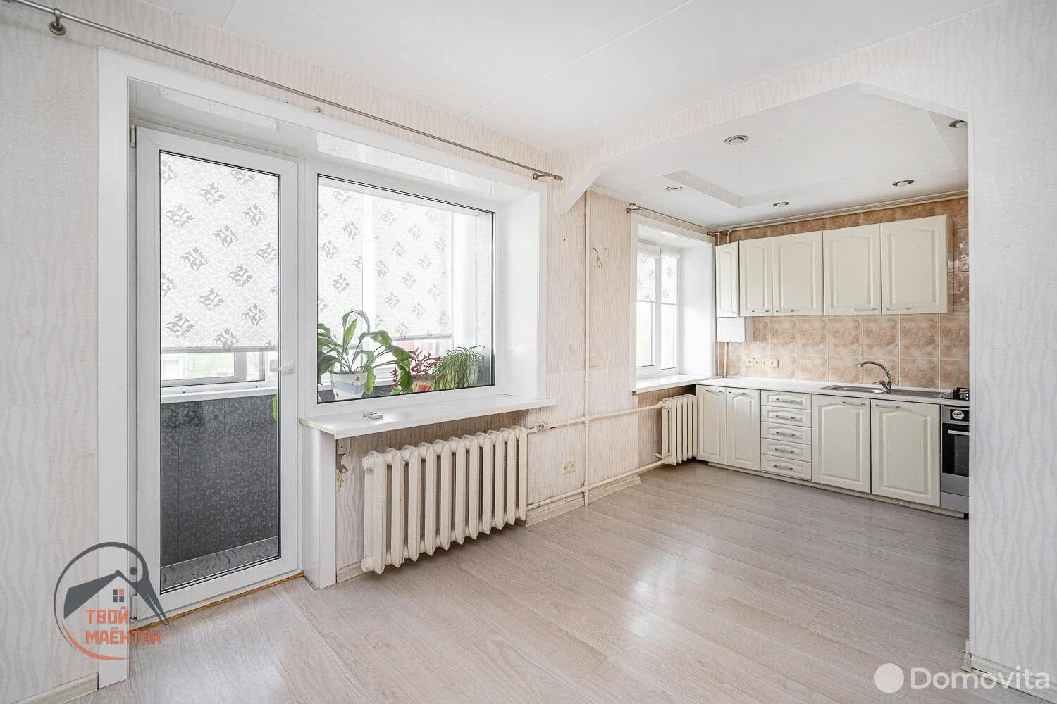 Продажа 2-комнатной квартиры в Минске, ул. Каховская, д. 64, 68000 USD, код: 998005 - фото 1