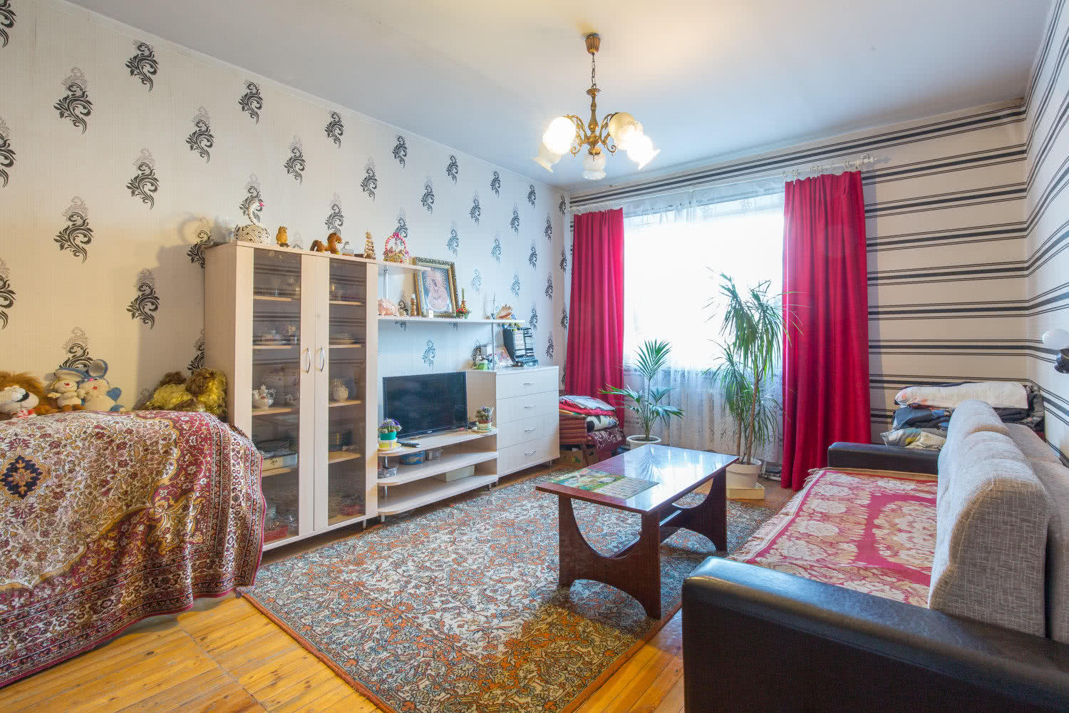 Продать 3-этажный дом в Сморгони, Гродненская область ул. Молодёжная, 54900USD - фото 3