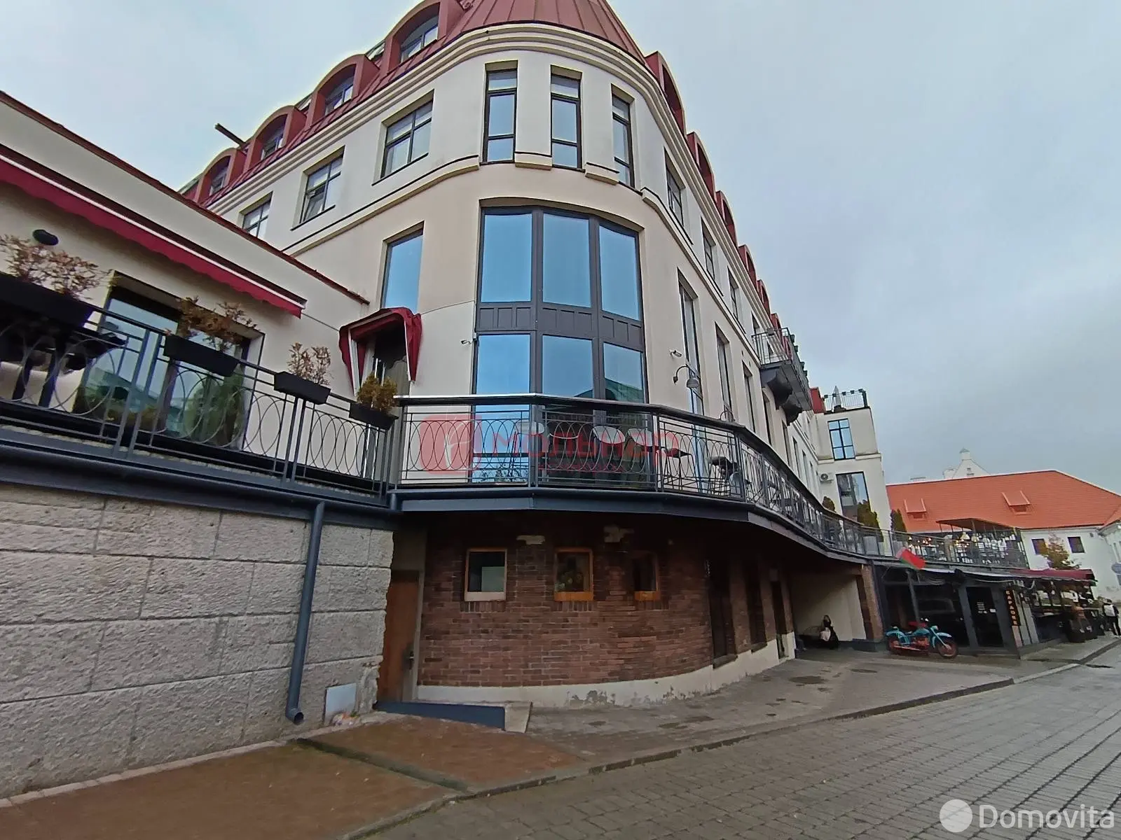 объект сферы услуг, Минск, ул. Интернациональная, д. 25А на ст. метро Октябрьская