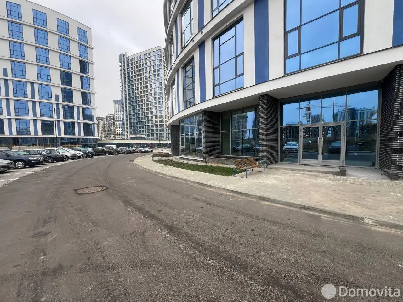 купить торговый объект, Минск, ул. Игоря Лученка, д. 4