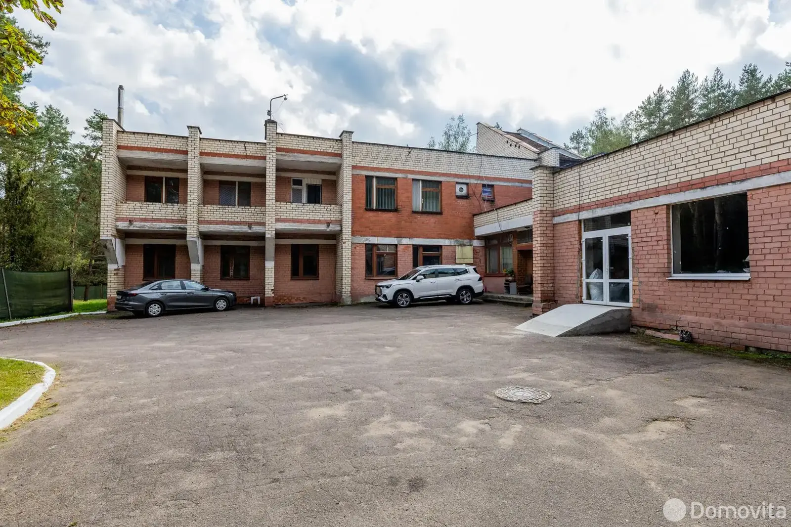 Купить помещение под сферу услуг в Ракове, ул. Боровая - фото 14