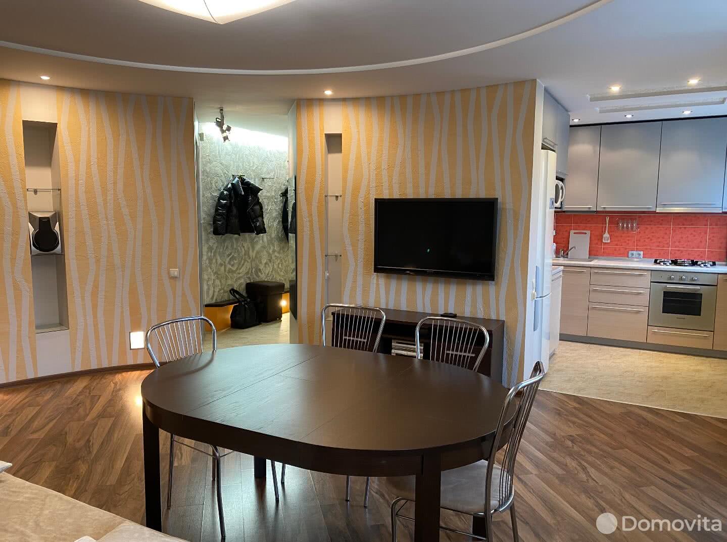 Снять 2-комнатную квартиру в Минске, ул. Коллекторная, д. 32, 400USD, код 135787 - фото 2