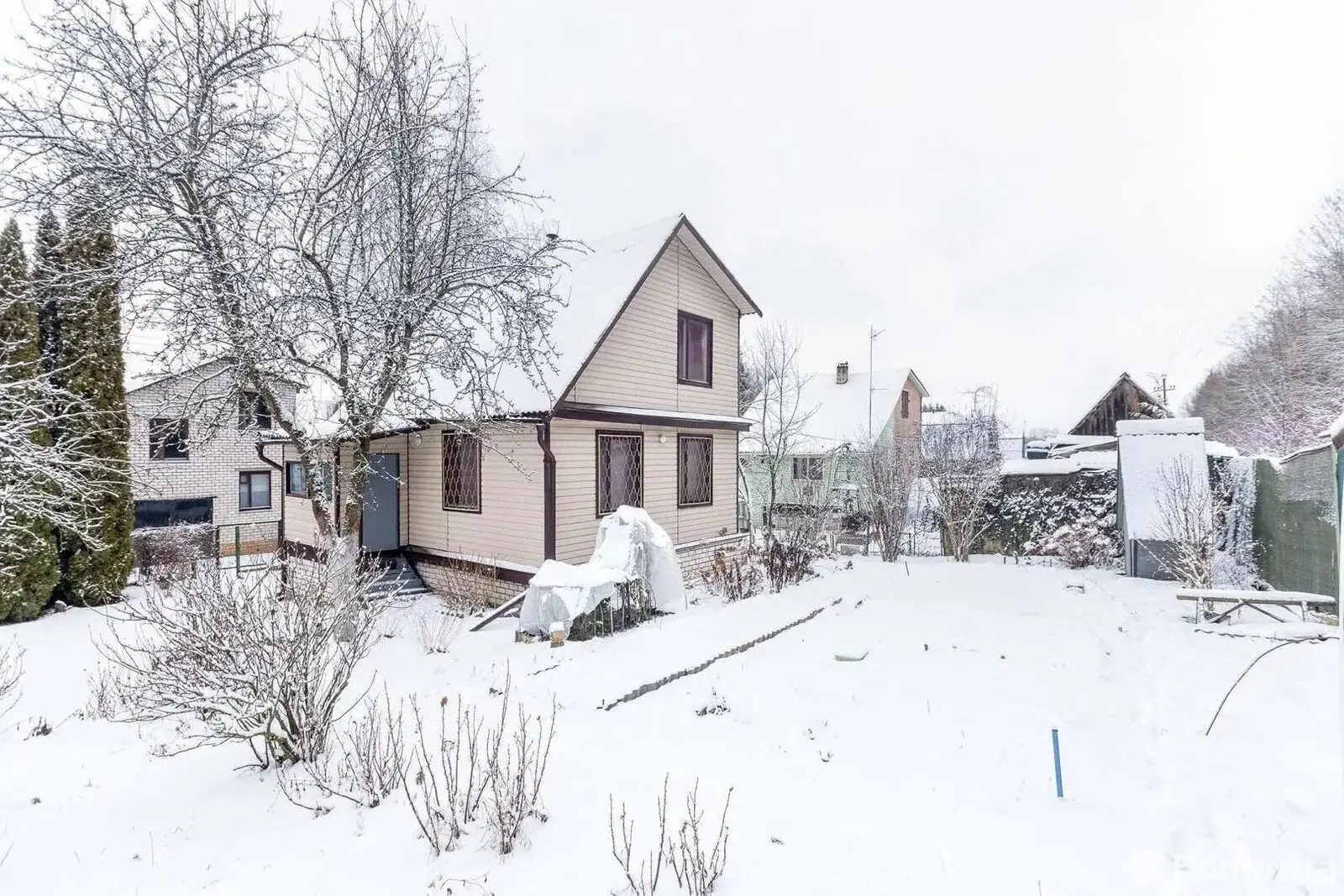 коттедж, Домашаны, 