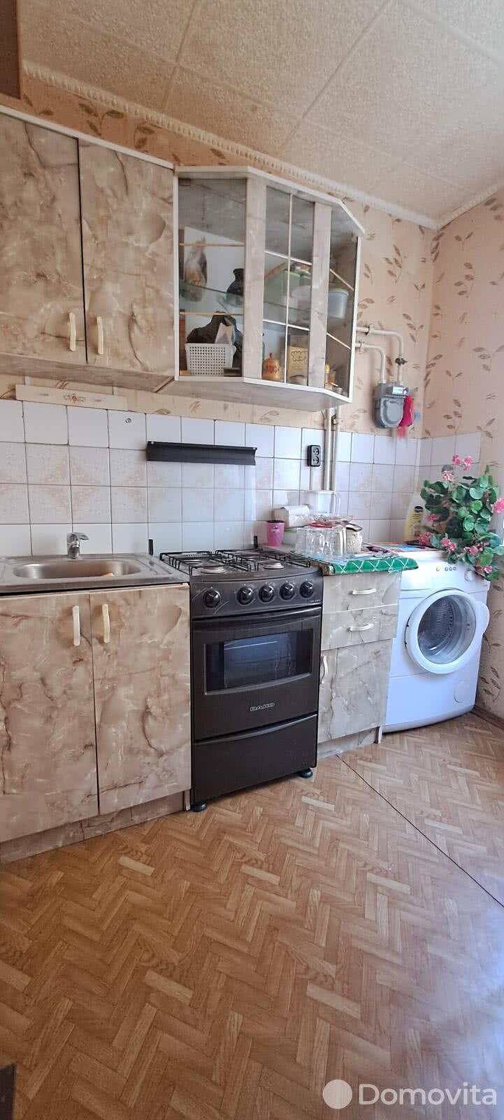 Продажа 2-комнатной квартиры в Гомеле, ул. Братьев Лизюковых, д. 14, 31000 USD, код: 1053502 - фото 1