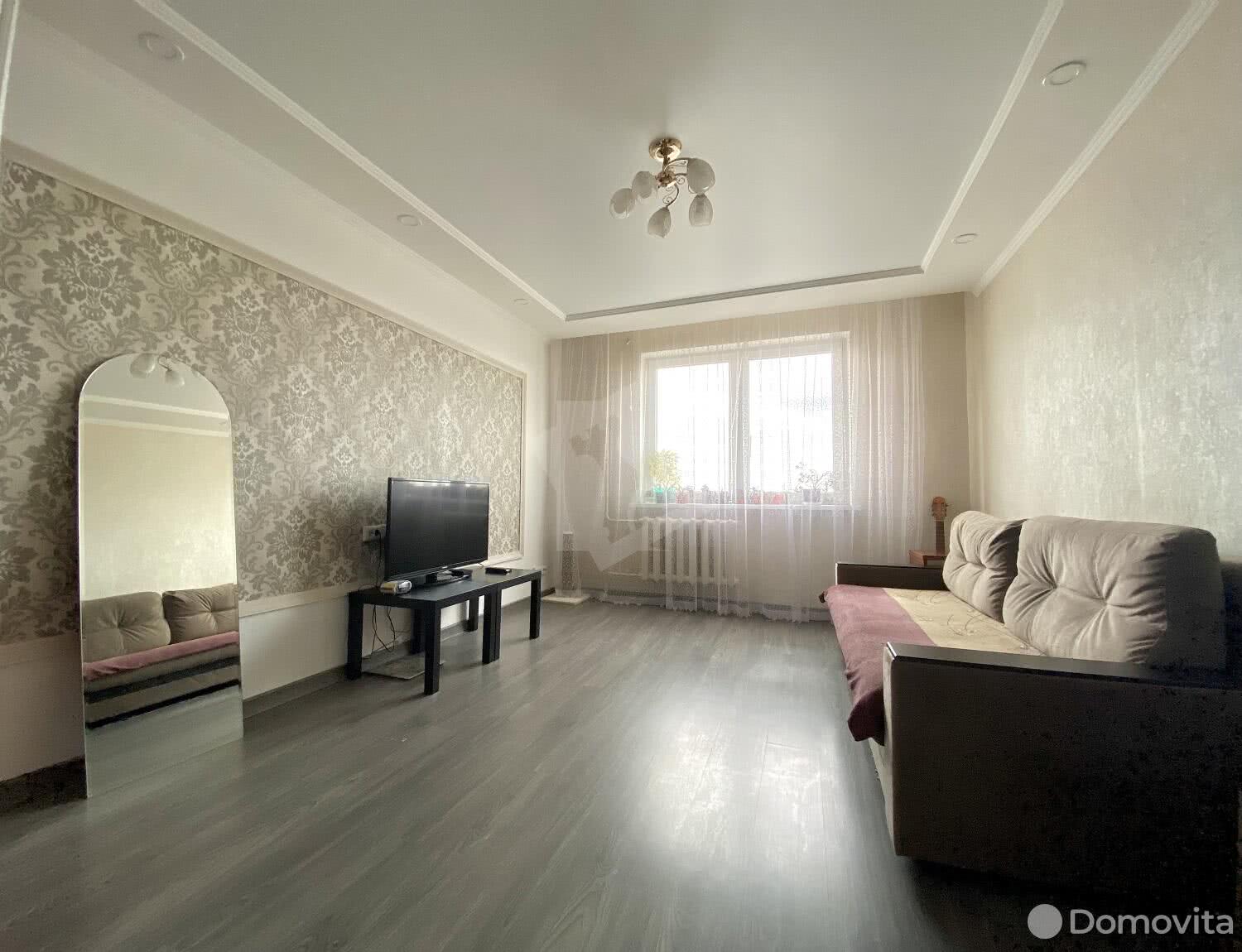 Продажа 4-комнатной квартиры в Минске, ул. Жуковского, д. 19, 108000 USD, код: 968818 - фото 1