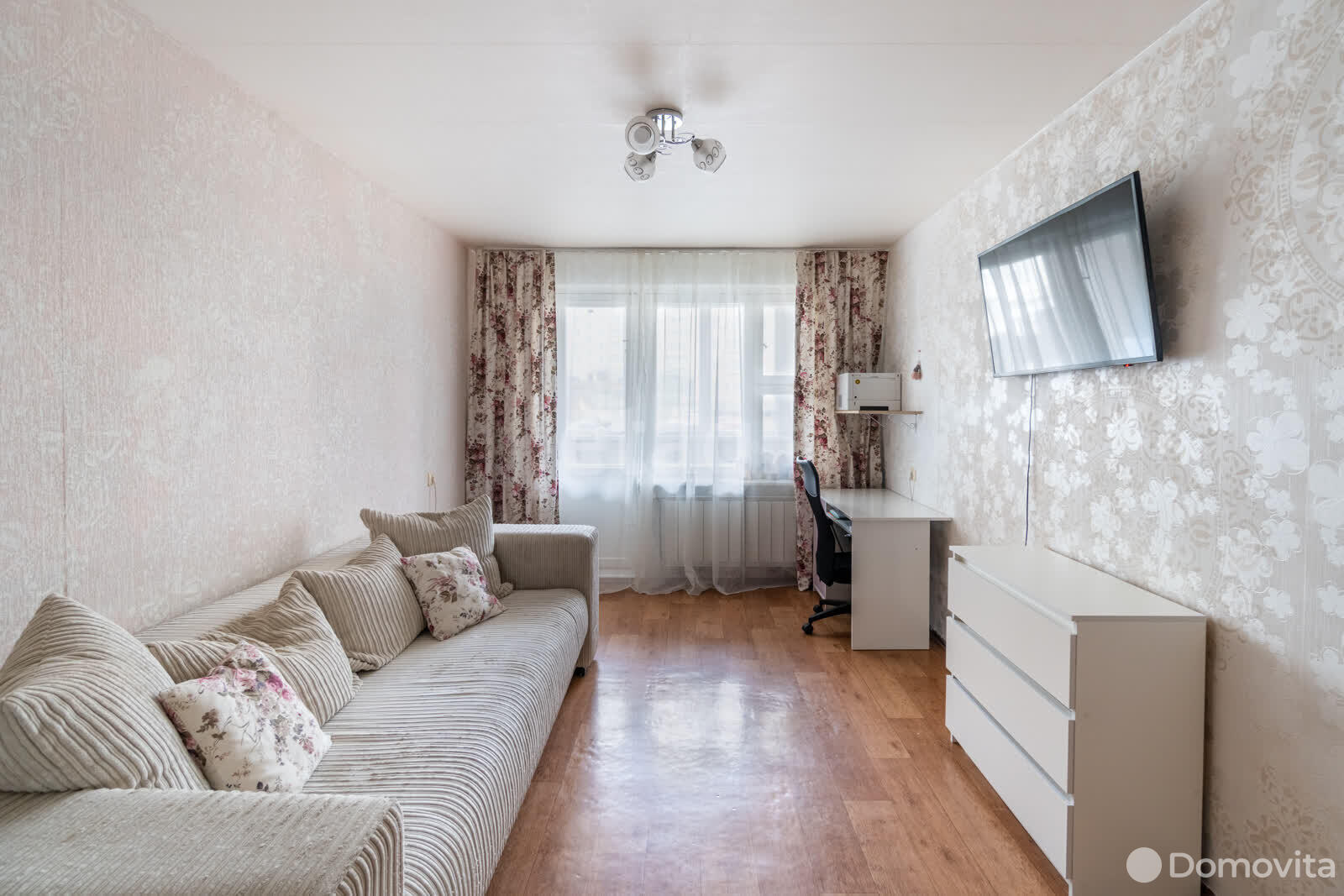 Купить 1-комнатную квартиру в Минске, ул. Неманская, д. 68, 63000 USD, код: 987790 - фото 1
