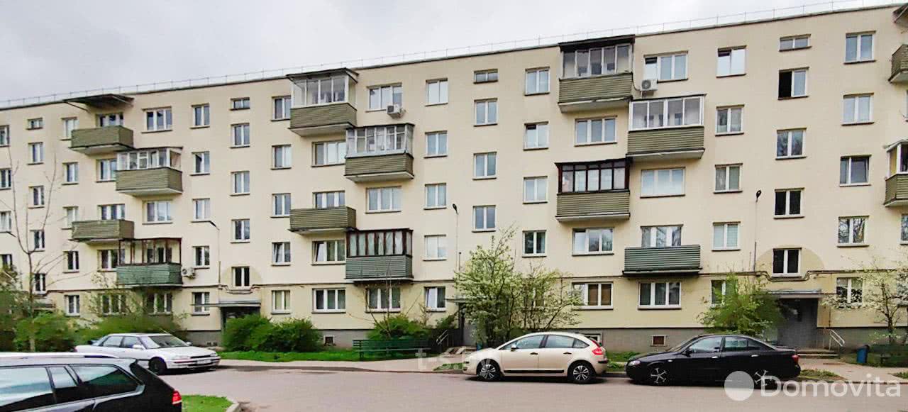 Купить 2-комнатную квартиру в Минске, ул. Яна Райниса, д. 11, 55000 USD, код: 995973 - фото 1