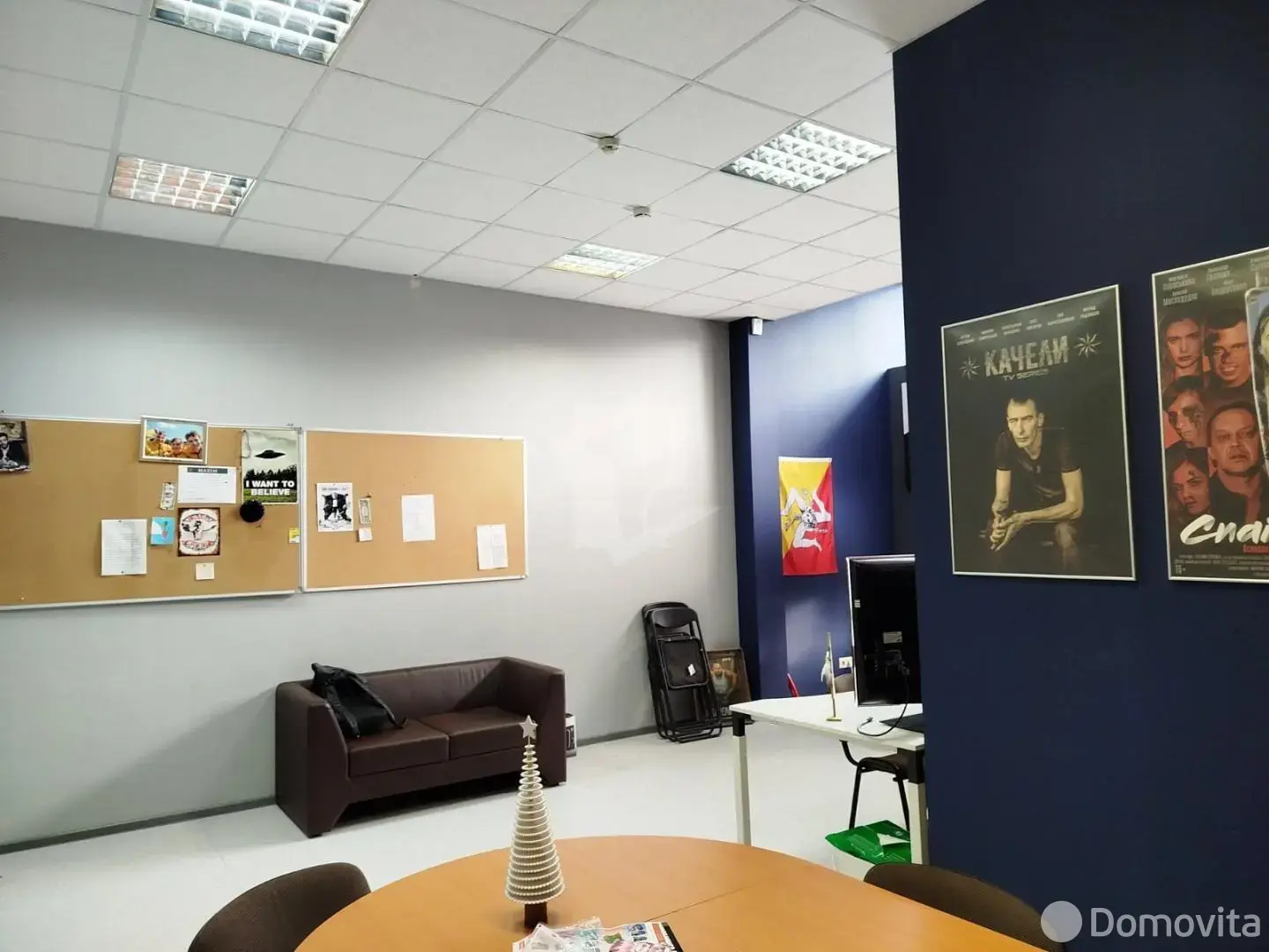 Помещение под сферу услуг в Минске, пр-т Независимости, д. 84/а, код 3733 - фото 1