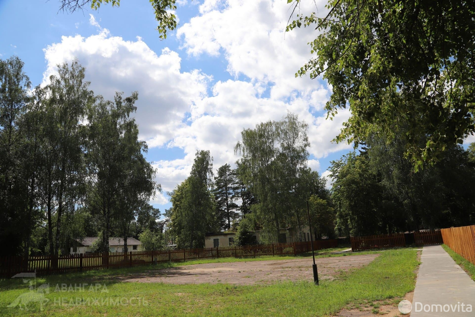 продажа объекта сферы услуг, Новоколосово, ул. Спортивная