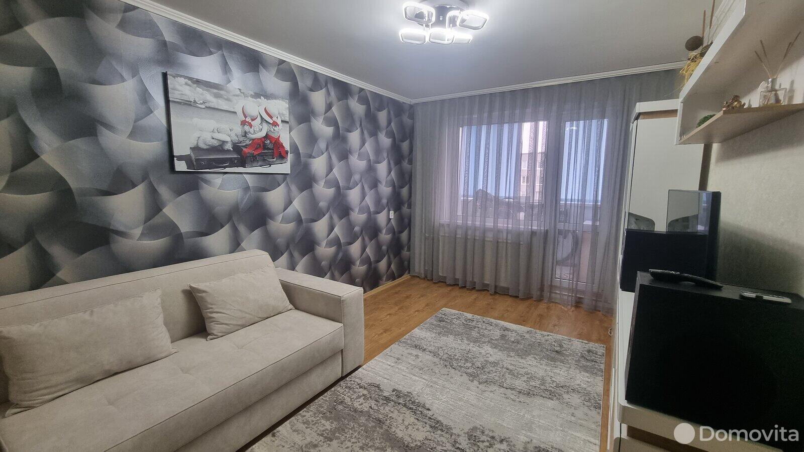Купить 2-комнатную квартиру в Борисове, ул. Нормандия-Неман, 45000 USD, код: 904788 - фото 1