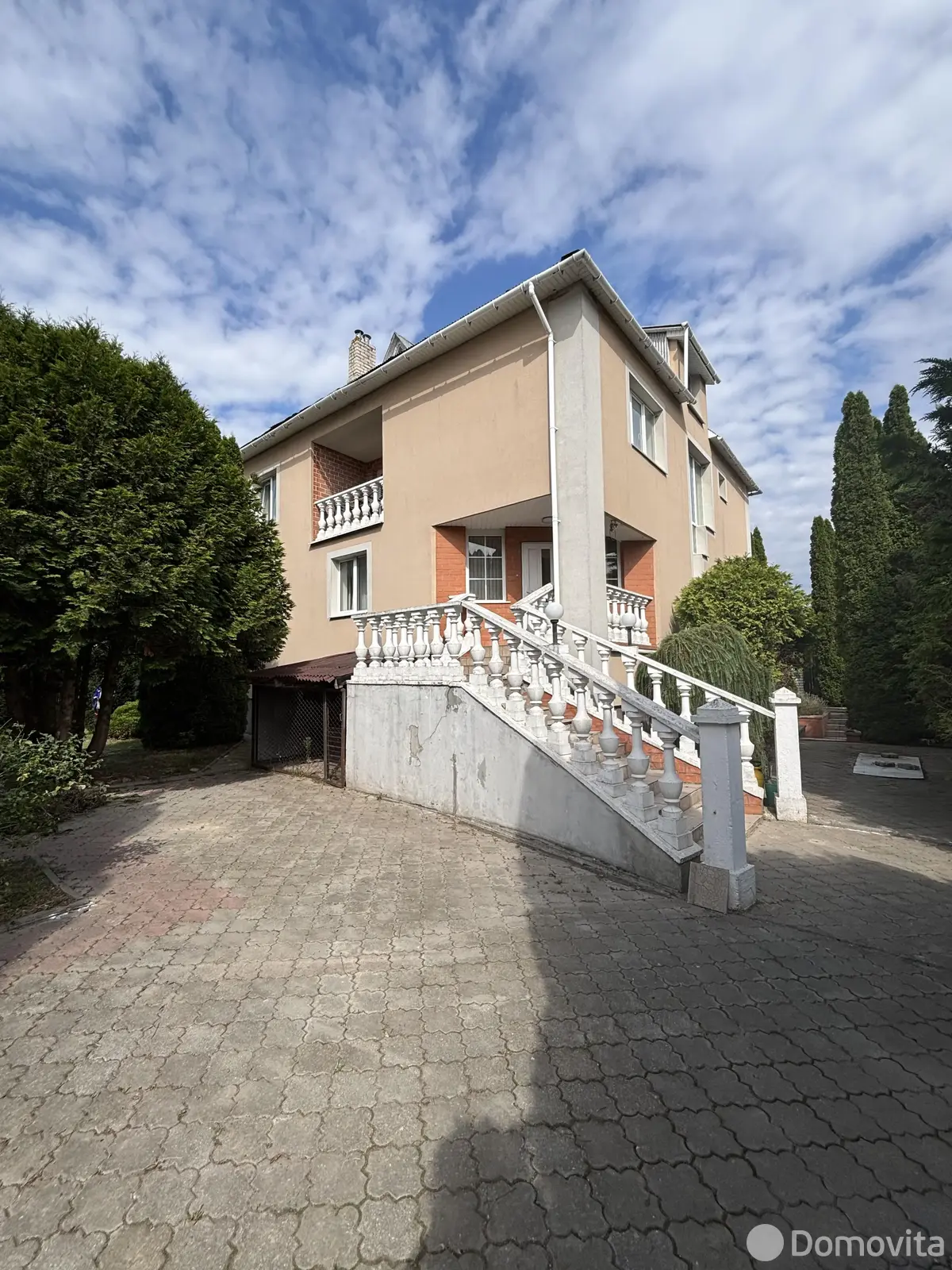 коттедж, Гродно, ул. Михася Чарота, д. 16 в Октябрьском районе