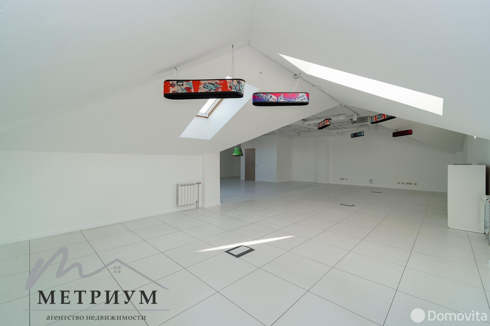 объект сферы услуг, Минск, ул. Немига, д. 5 в Центральном районе