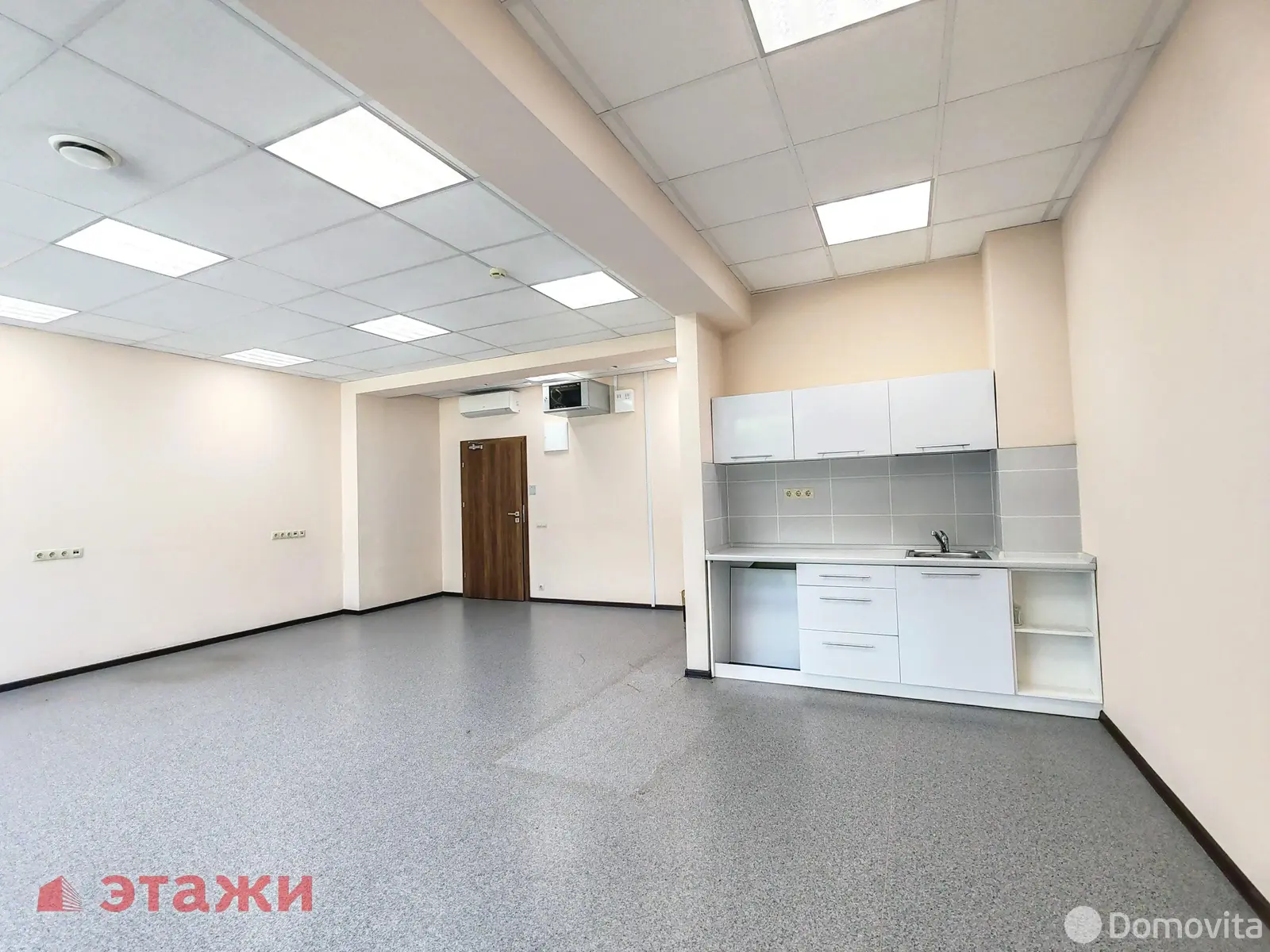 Помещение под сферу услуг в Минске, ул. Сторожовская, д. 6, код 2478 - фото 1