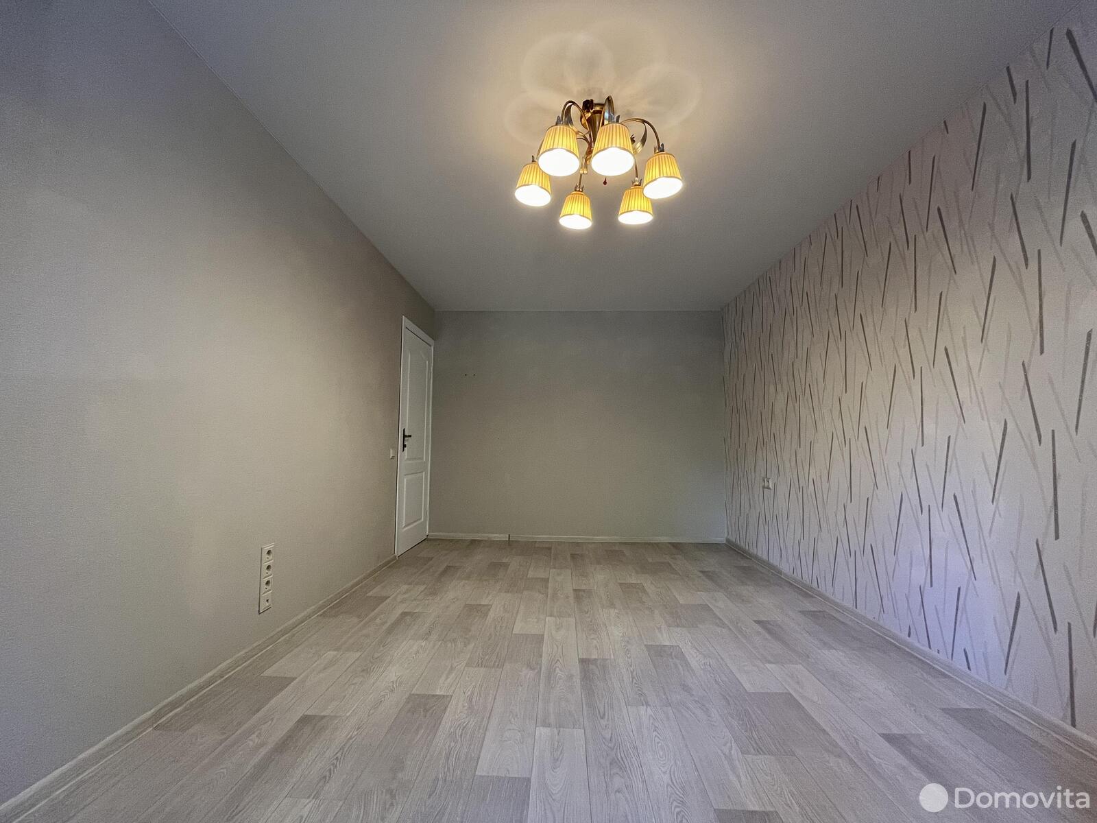 Продажа комнаты в Минске, ул. Янки Мавра, д. 17, цена 23900 USD, код 6570 - фото 1