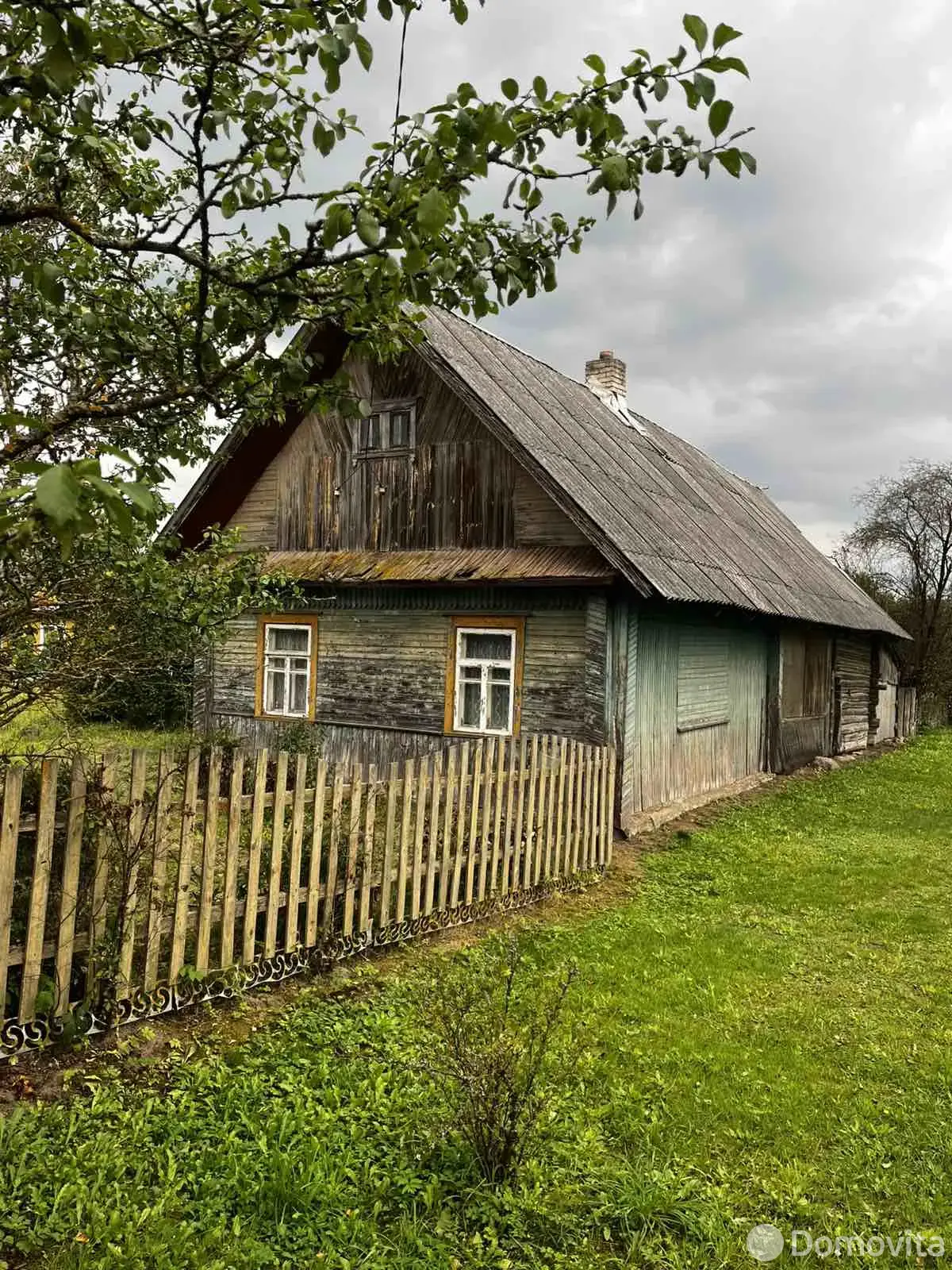 дом, Довжани, 